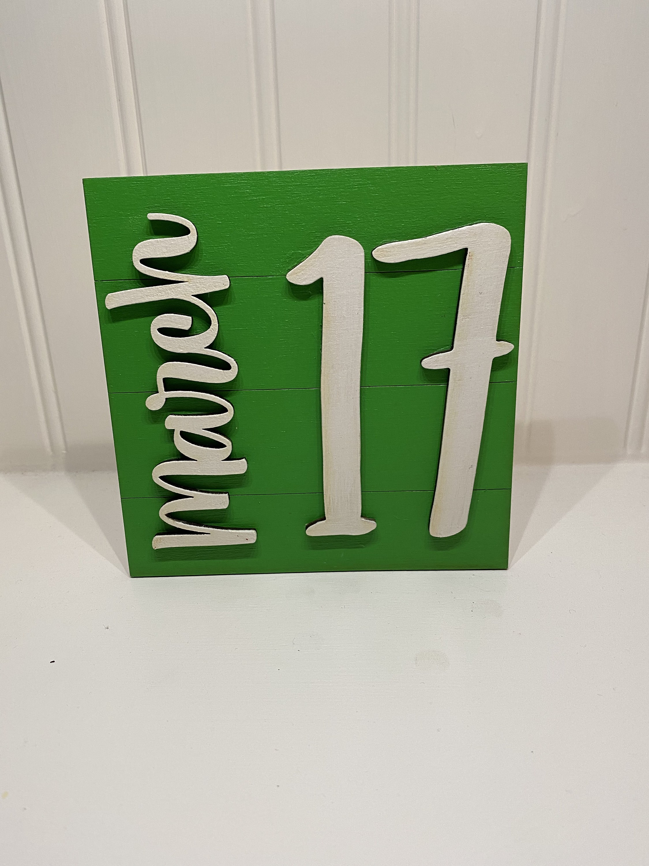 St Patrick's Day Decor, Shamrocks, detail 5