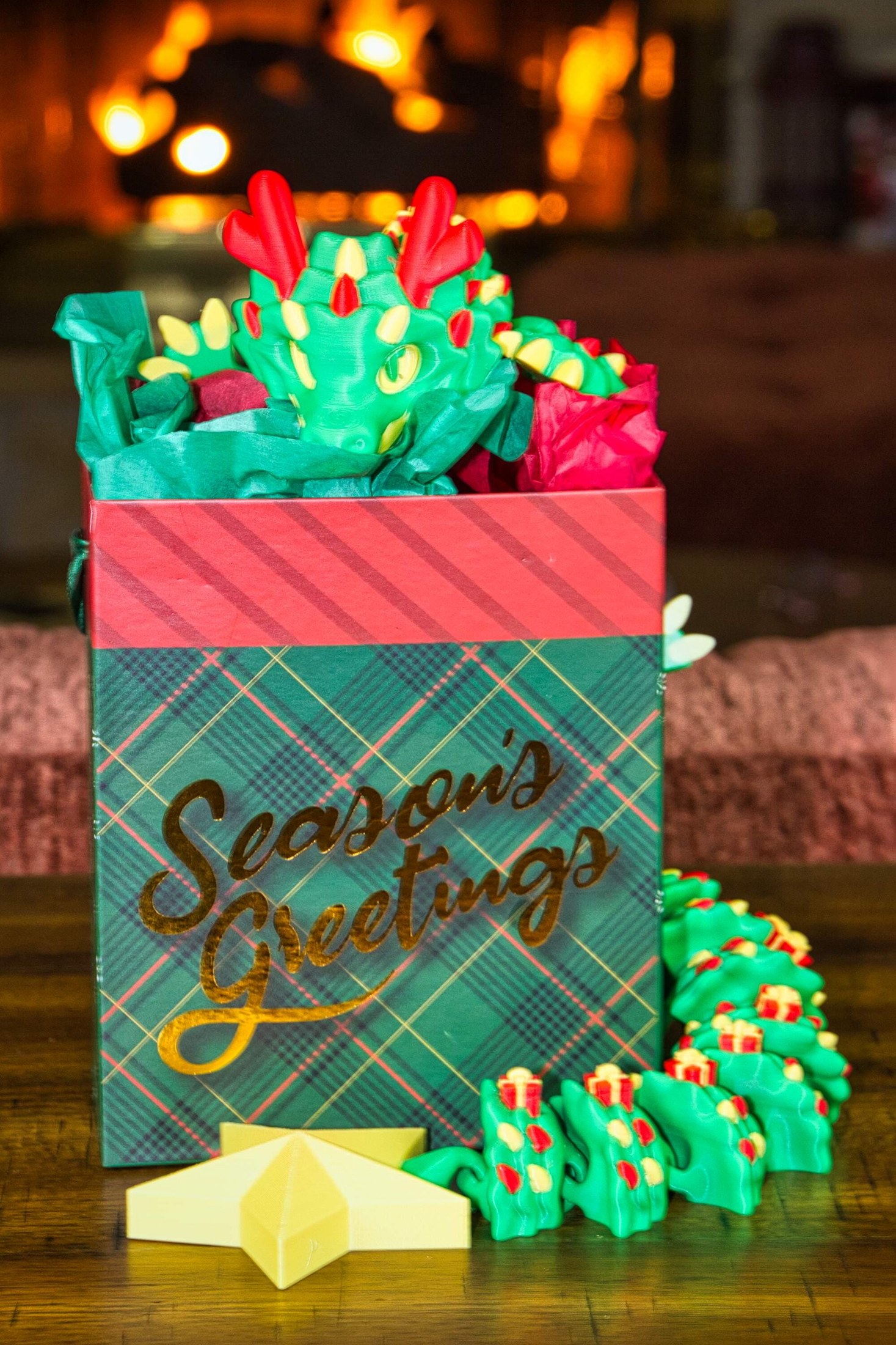 Articulated Christmas Tree Dragon | A 3D Printed Holiday Collection, view 3