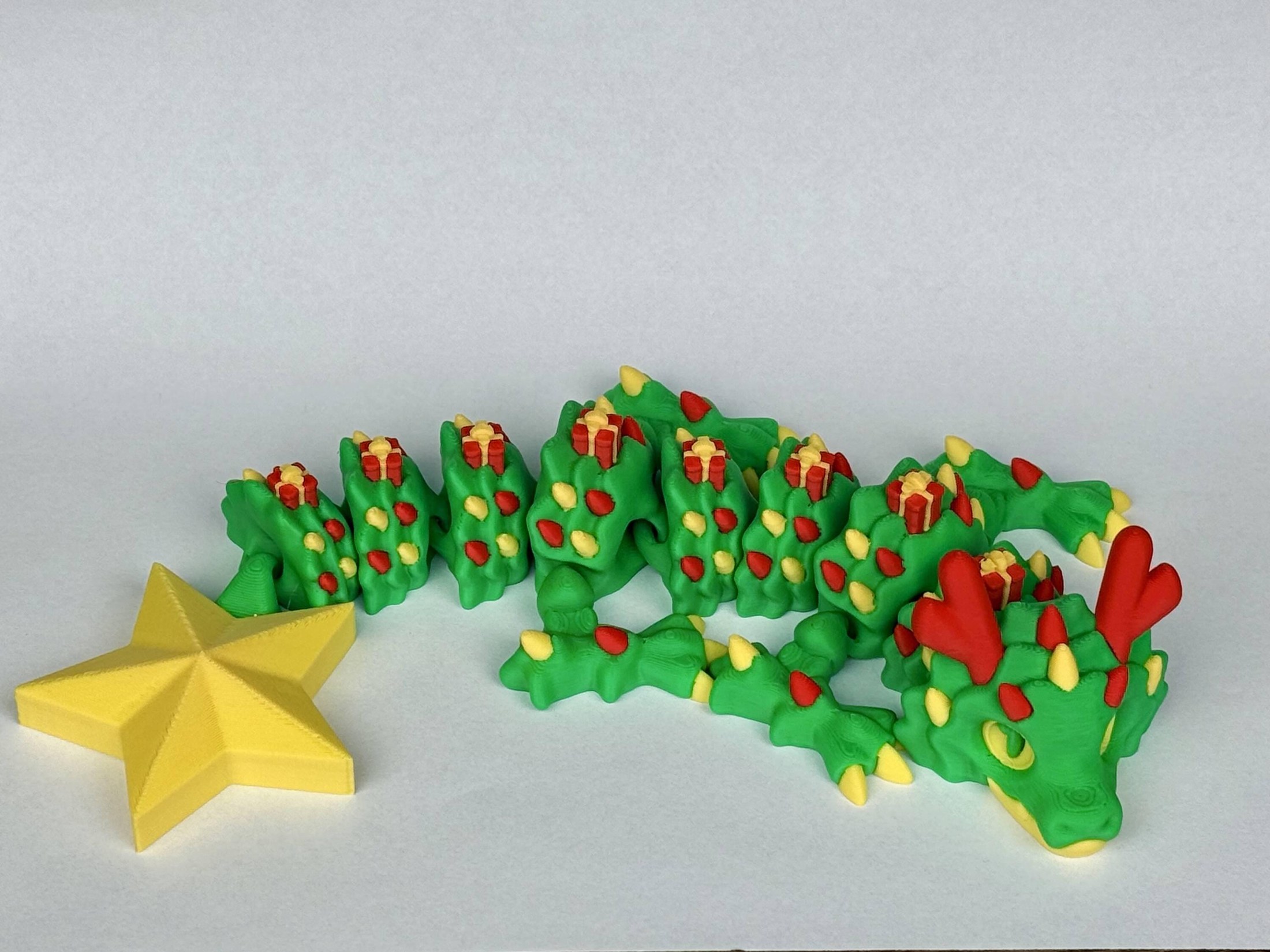 Articulated Christmas Tree Dragon | A 3D Printed Holiday Collection, view 5