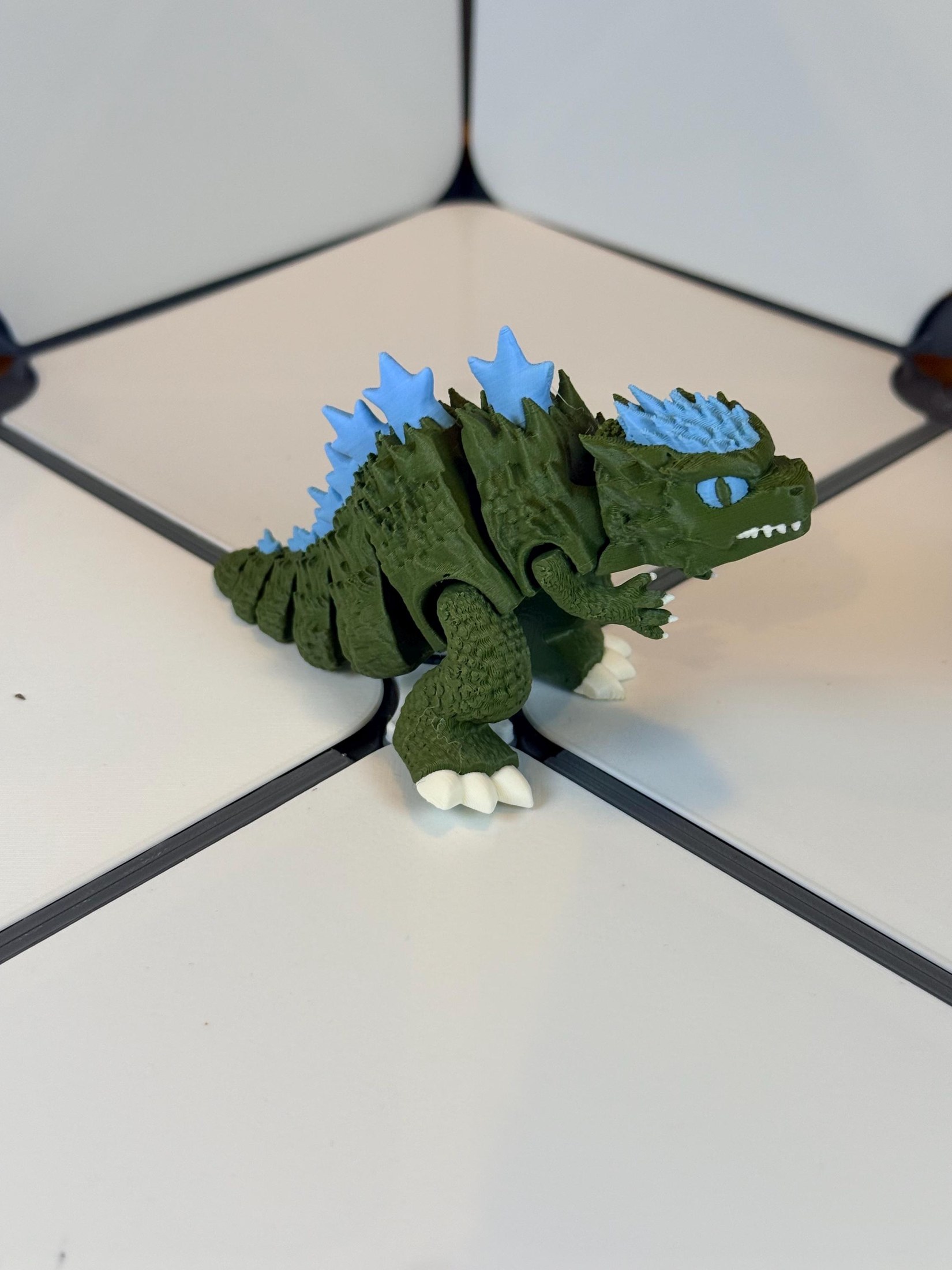 Godzilla | The Ultimate Flexi Godzilla, view 5