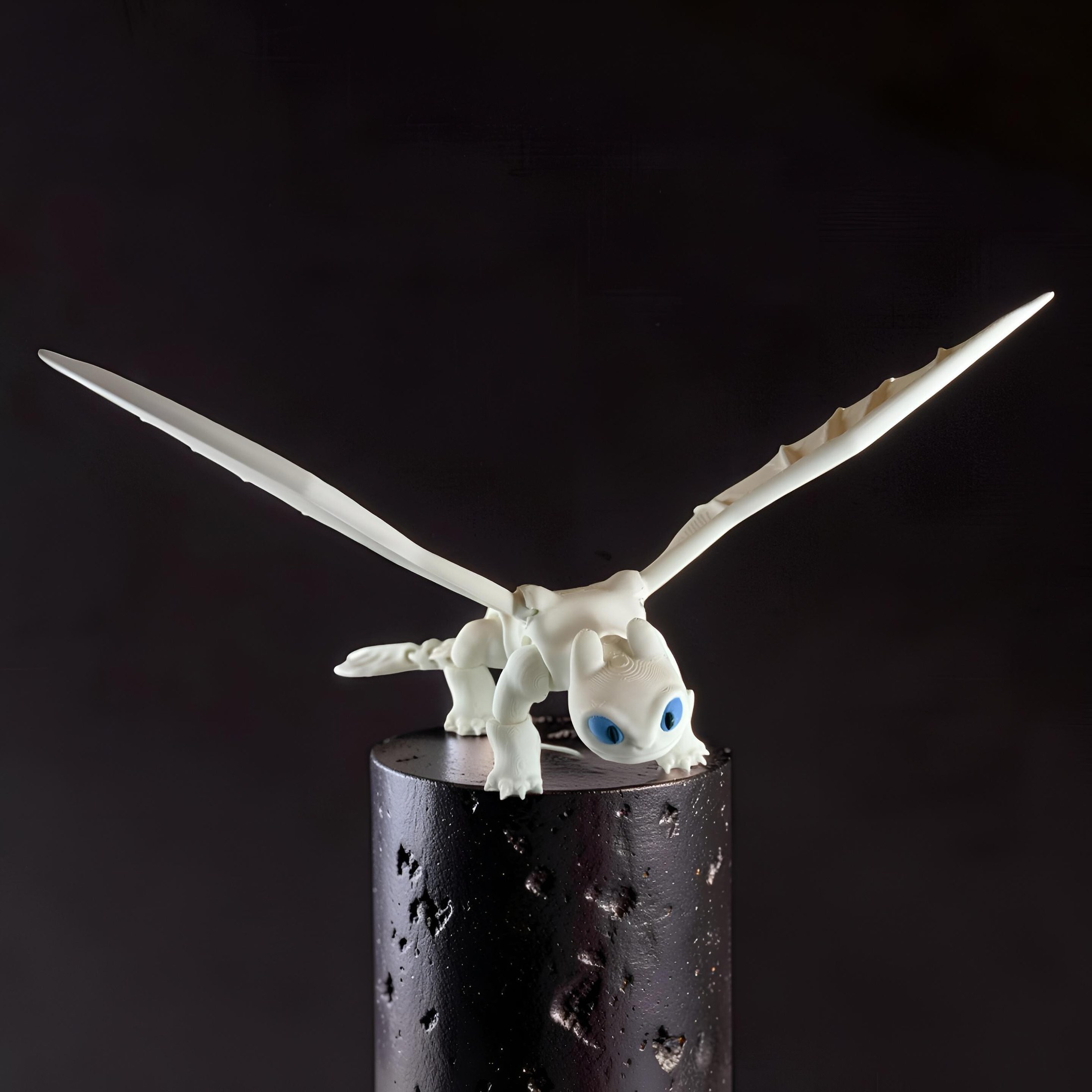 HTTYD Dragon Light Fury | 3D Printed Collectible with Posable Wings