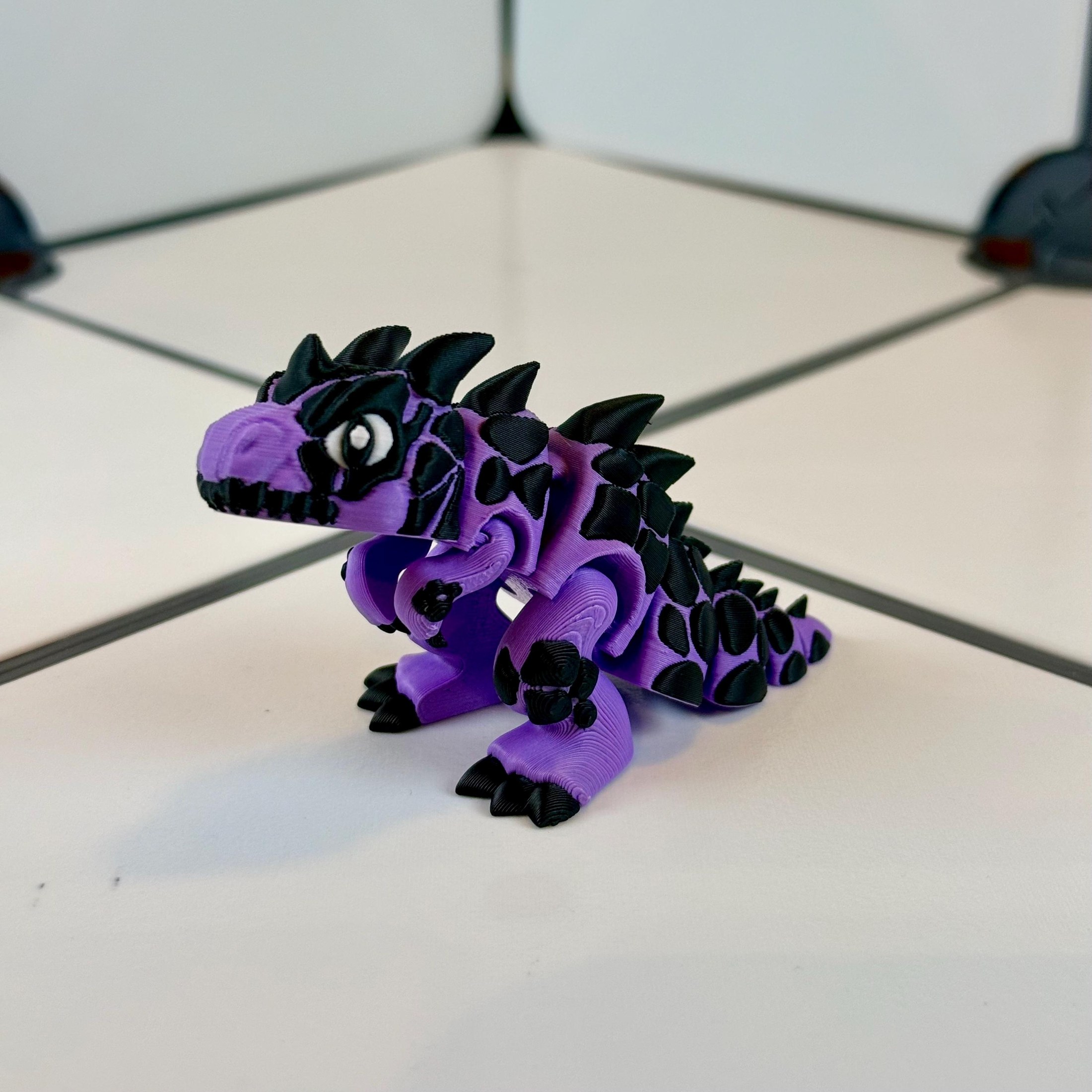 Lava T-Rex – Articulated Dinosaur flexi, view 3