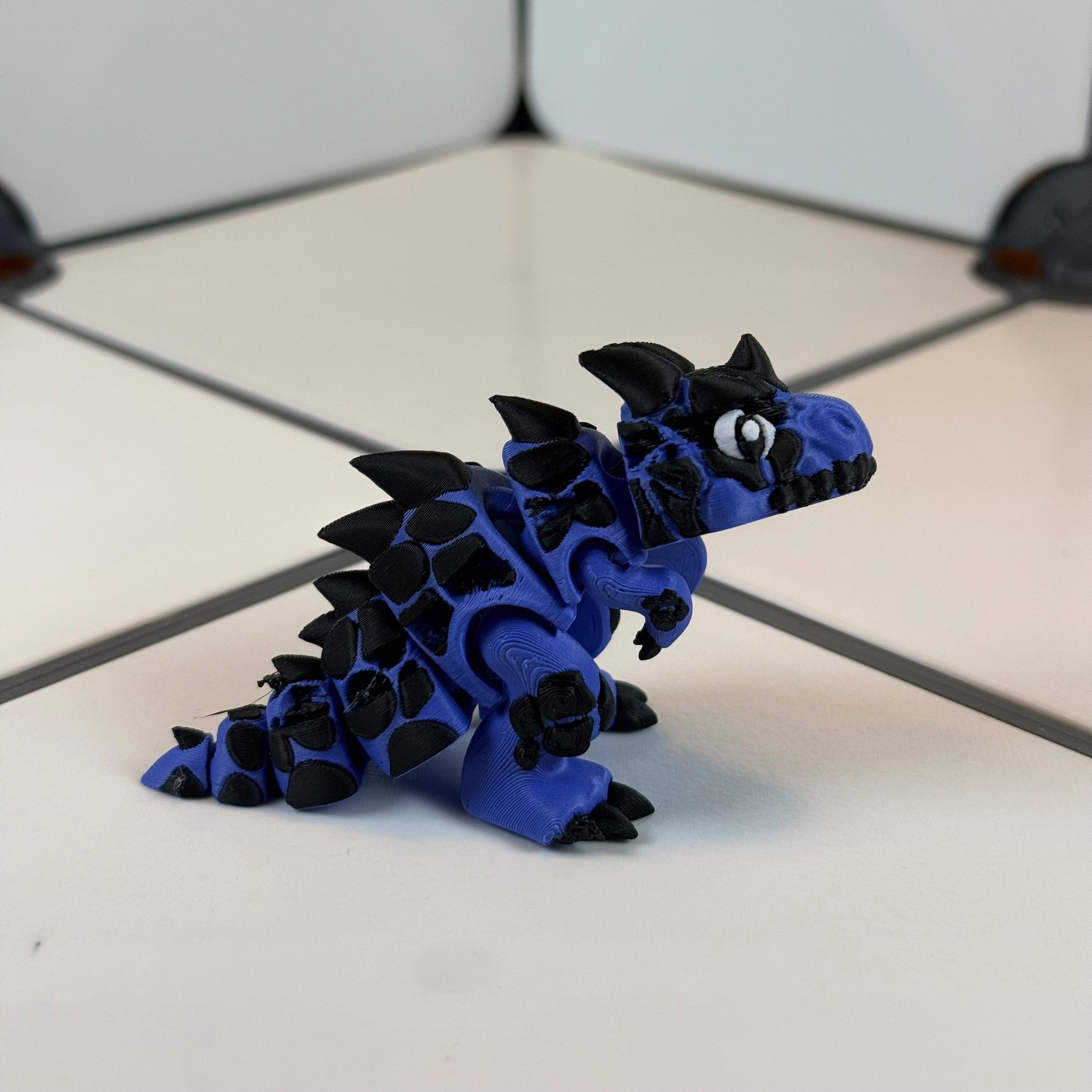 Lava T-Rex – Articulated Dinosaur flexi, view 6
