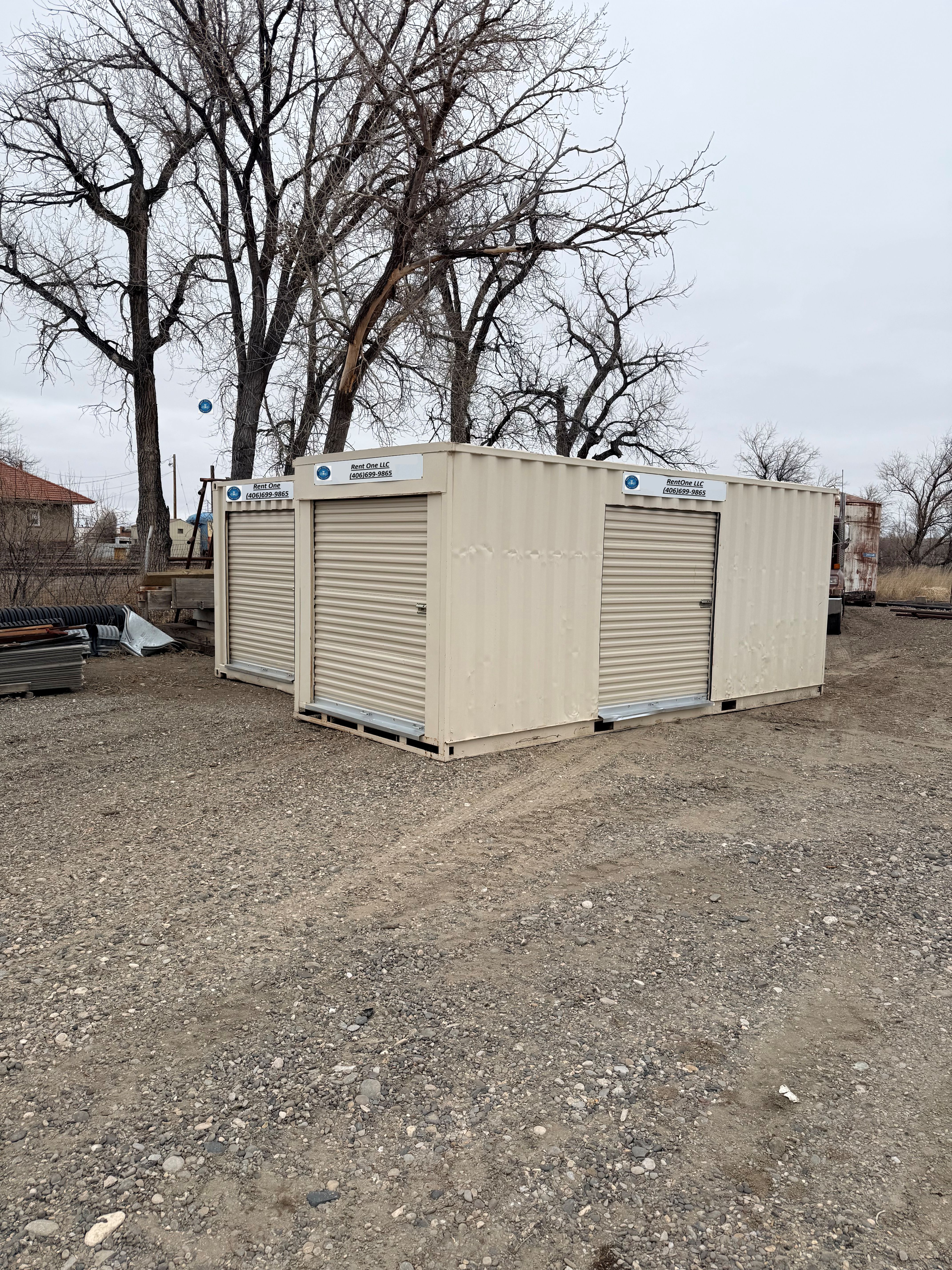 Yard & Storage rental equipment