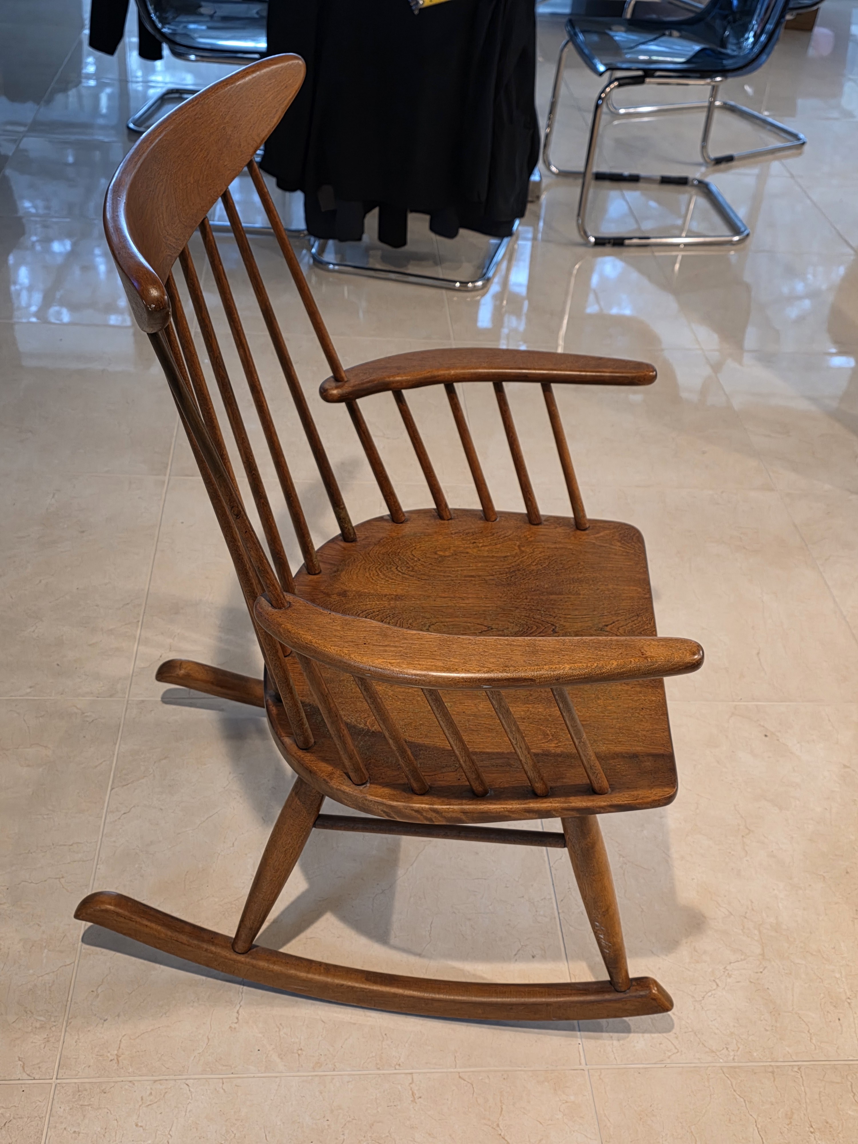 1950 Russell Wright for Conant Ball Rocking Chair, detail 3