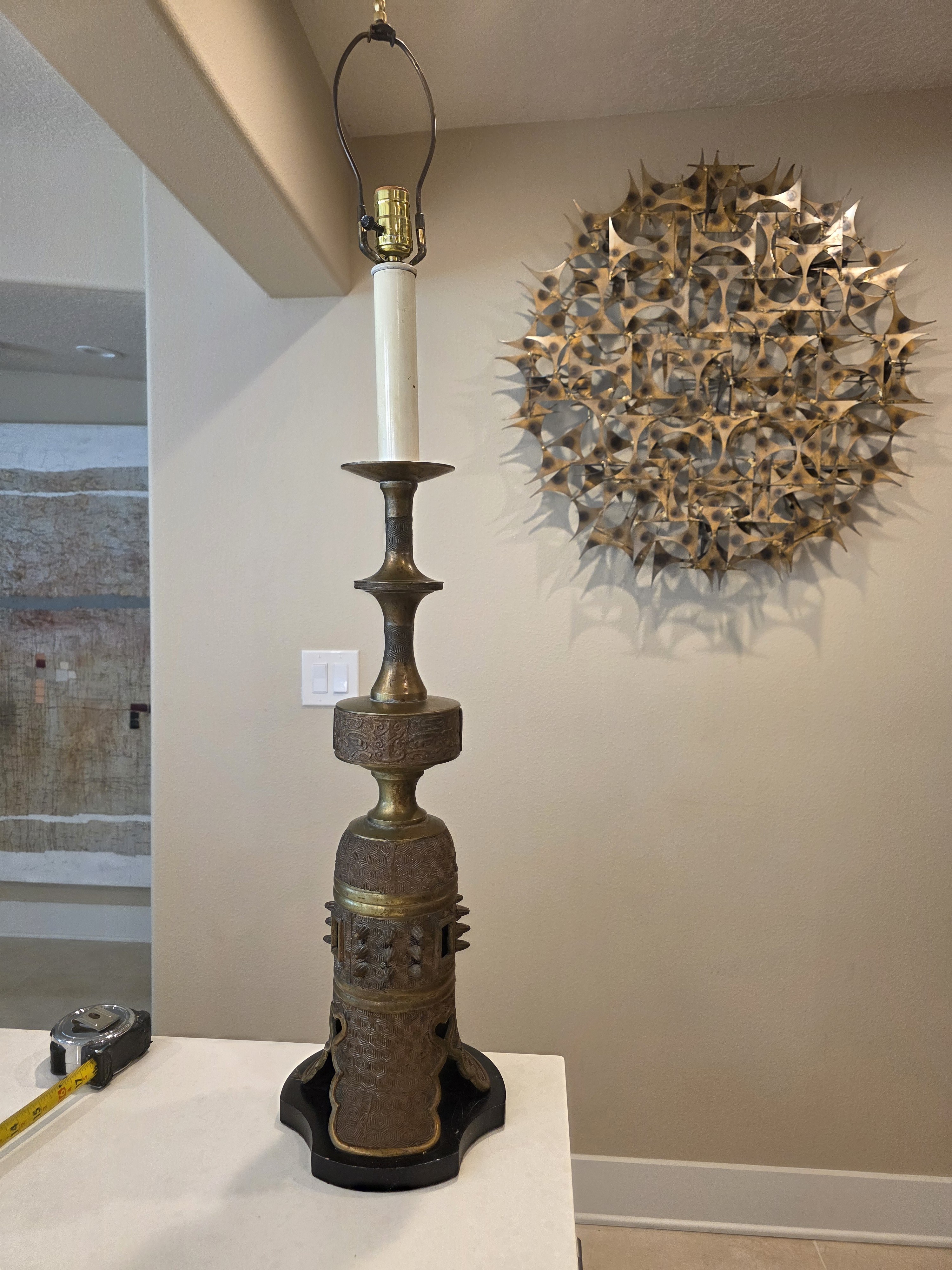 1950s Bronze Asian James Mont Style Lamps, detail 2