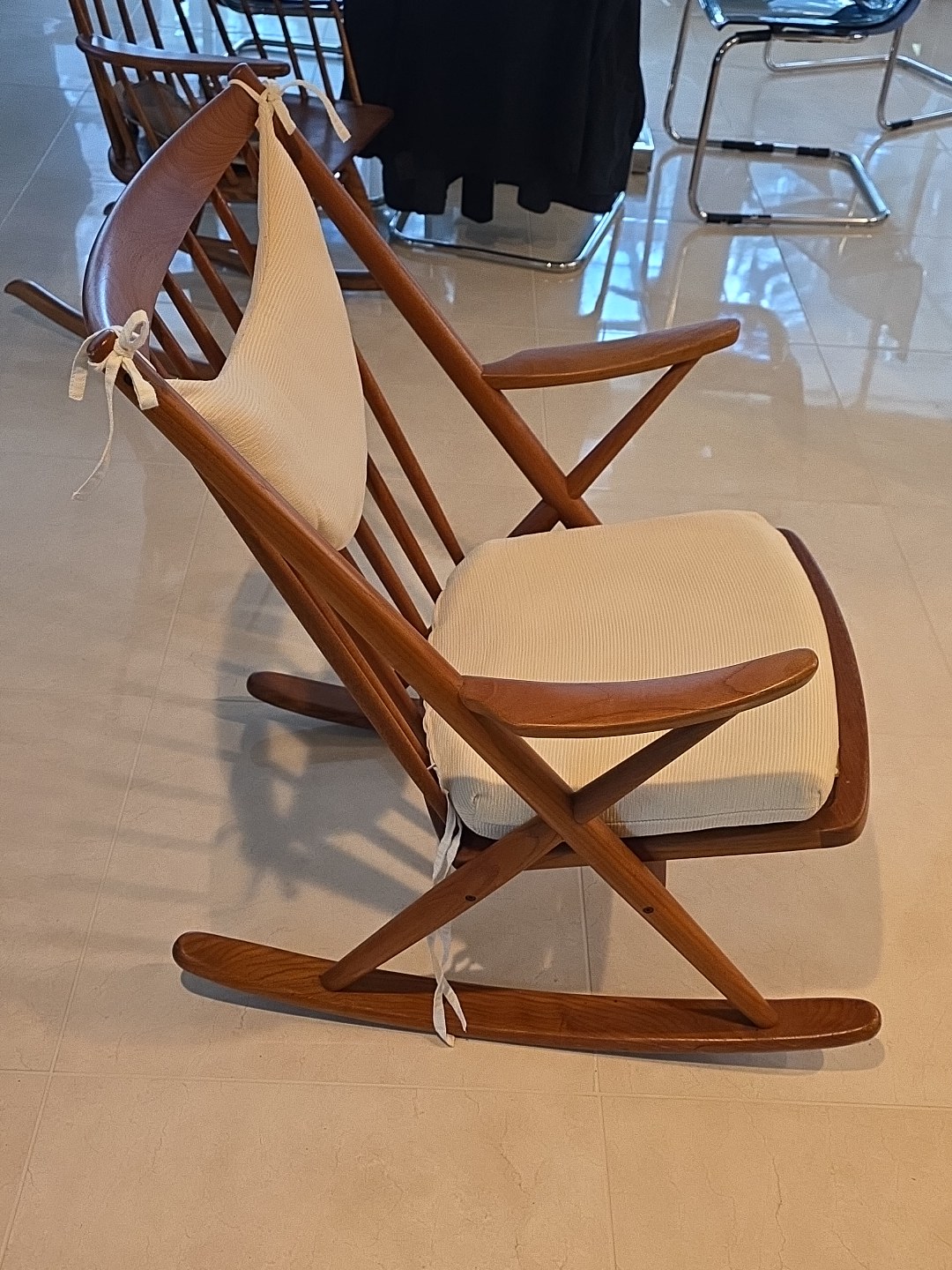 1960s Bramin Mobler Frank Reenskaug Mid-Century Danish Teak Rocking Chair, detail 3