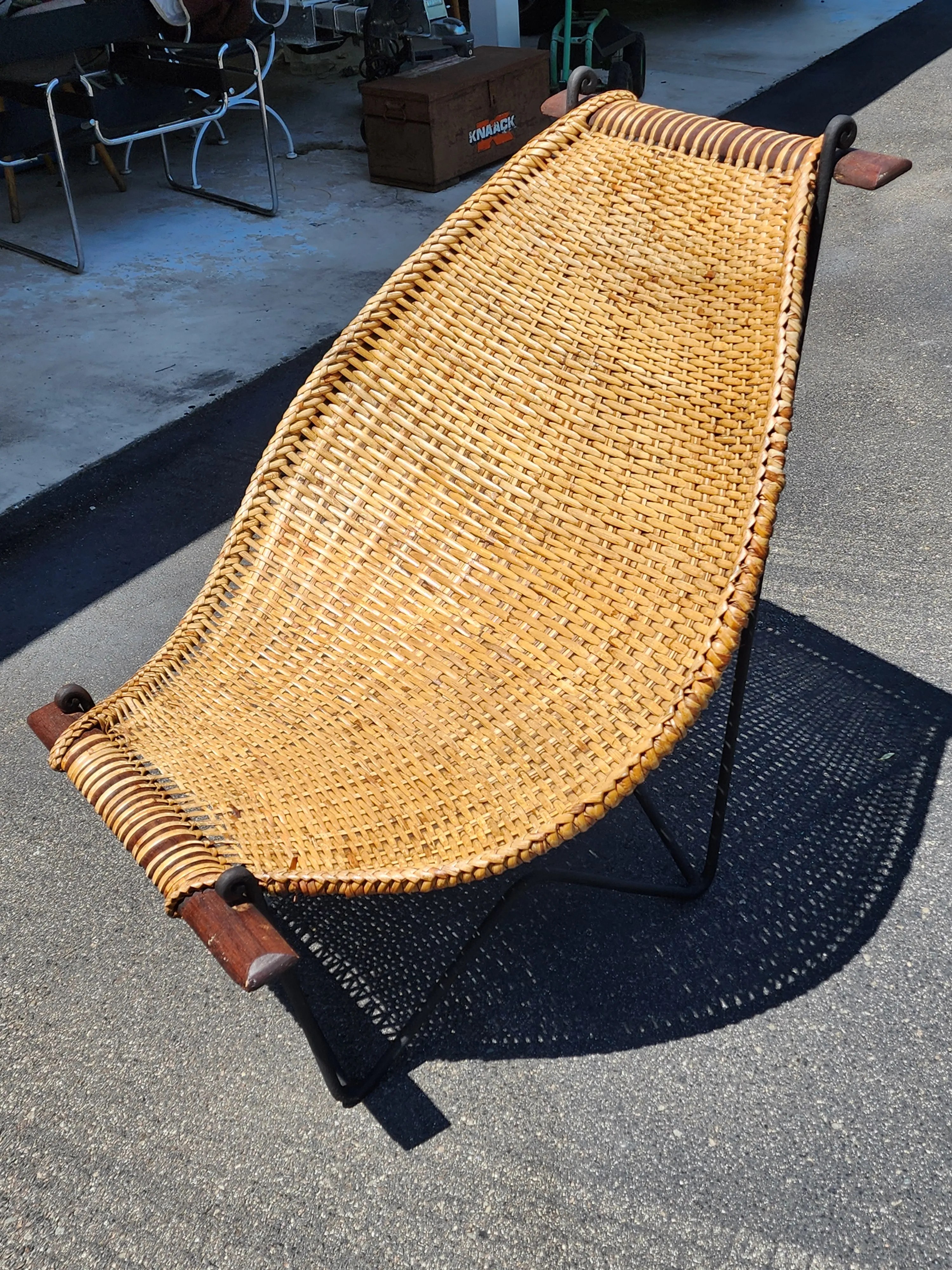 1960s John Risley Iron and Cane Lounge Sling Chair, detail 4