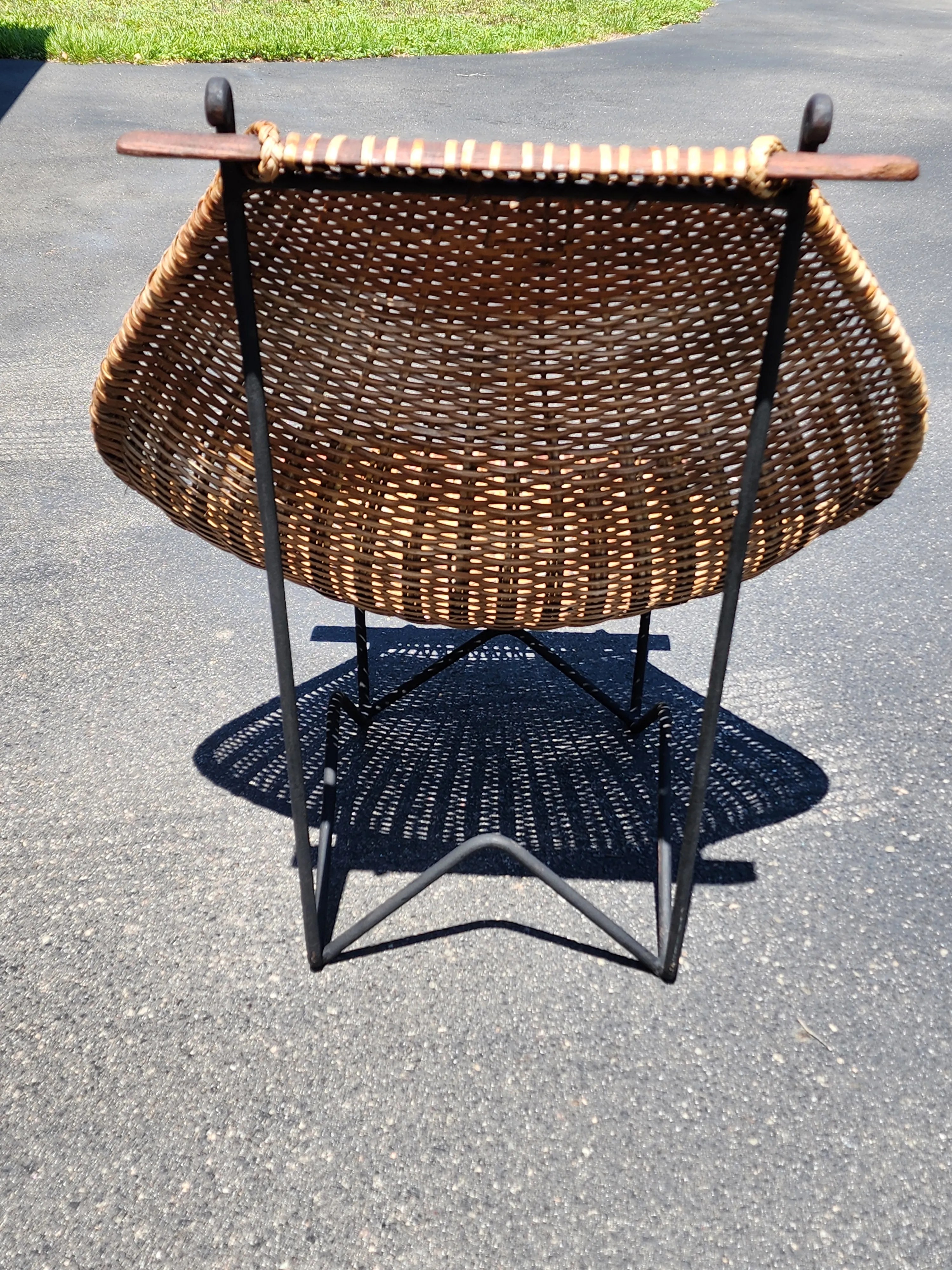 1960s John Risley Iron and Cane Lounge Sling Chair, detail 6