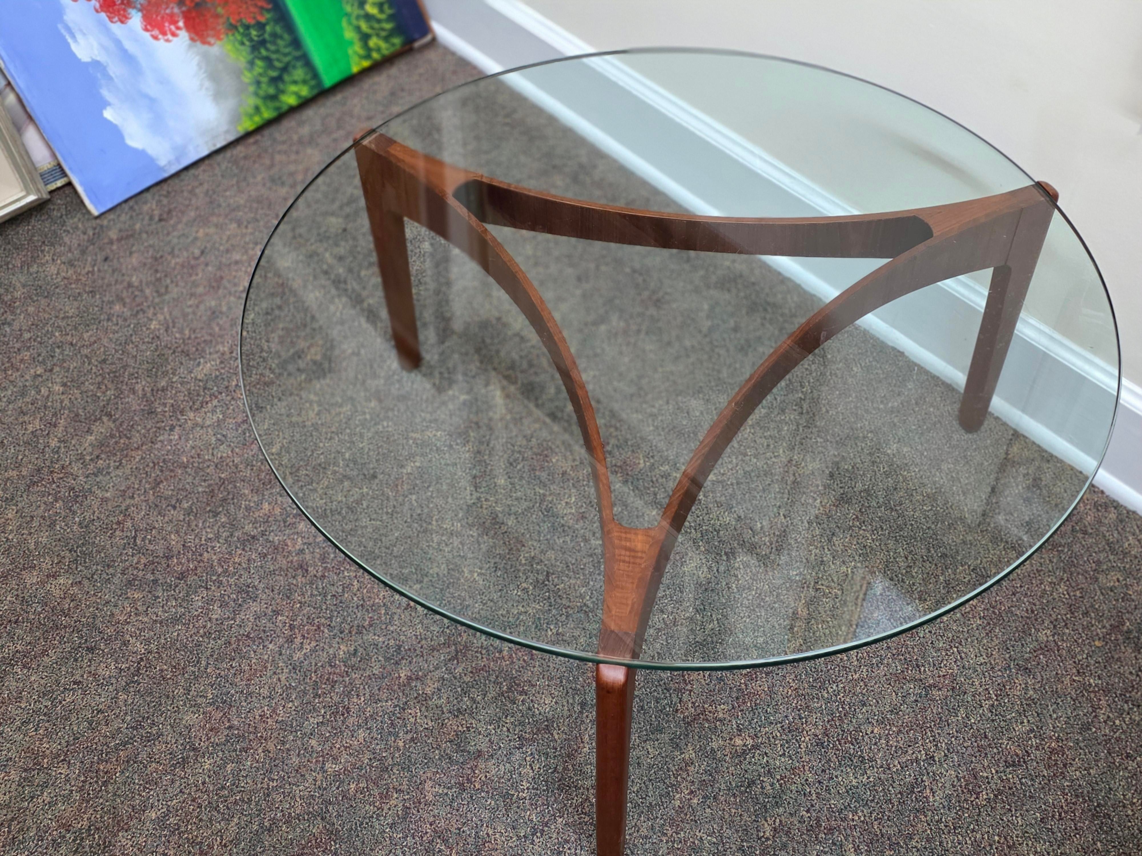 1960s Midcentury Modern Teak Coffee Table by Sven Ellekaer for Christian Linneberg 39", detail 2