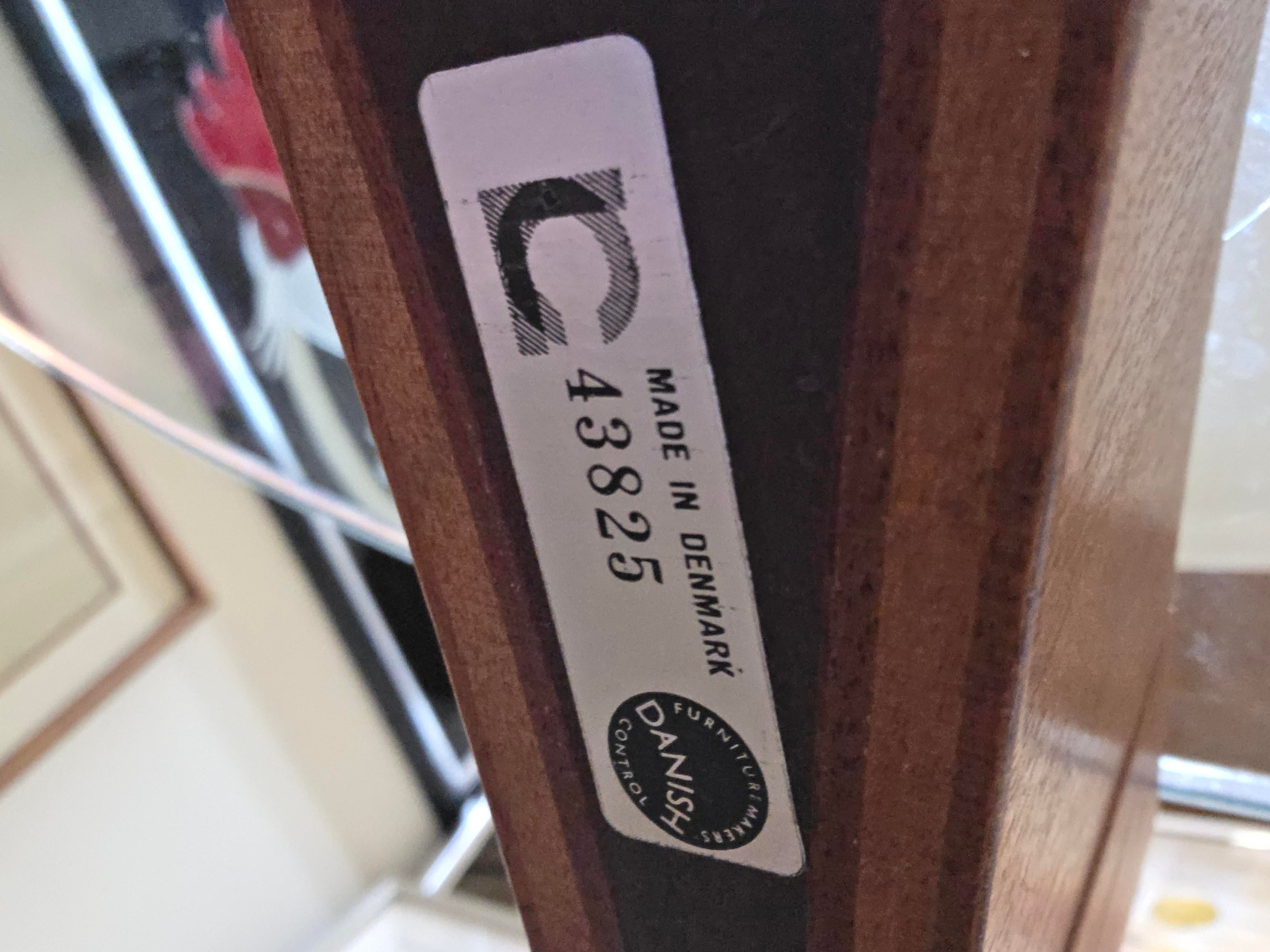 1960s Midcentury Modern Teak Coffee Table by Sven Ellekaer for Christian Linneberg 39", detail 9