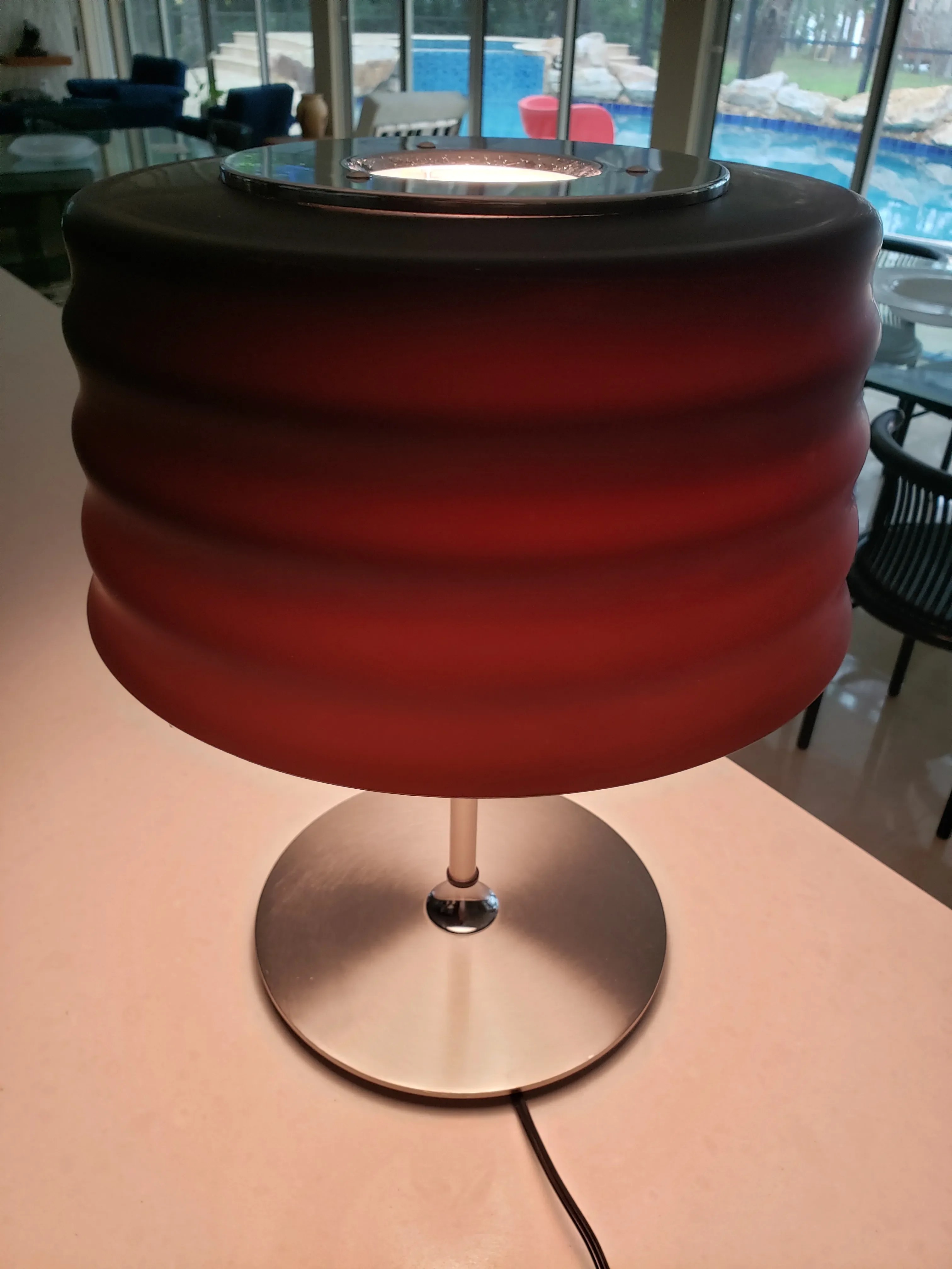 1970s Mid-Century Modern Italy Steel Table Lamp With Glass Shade, detail 5