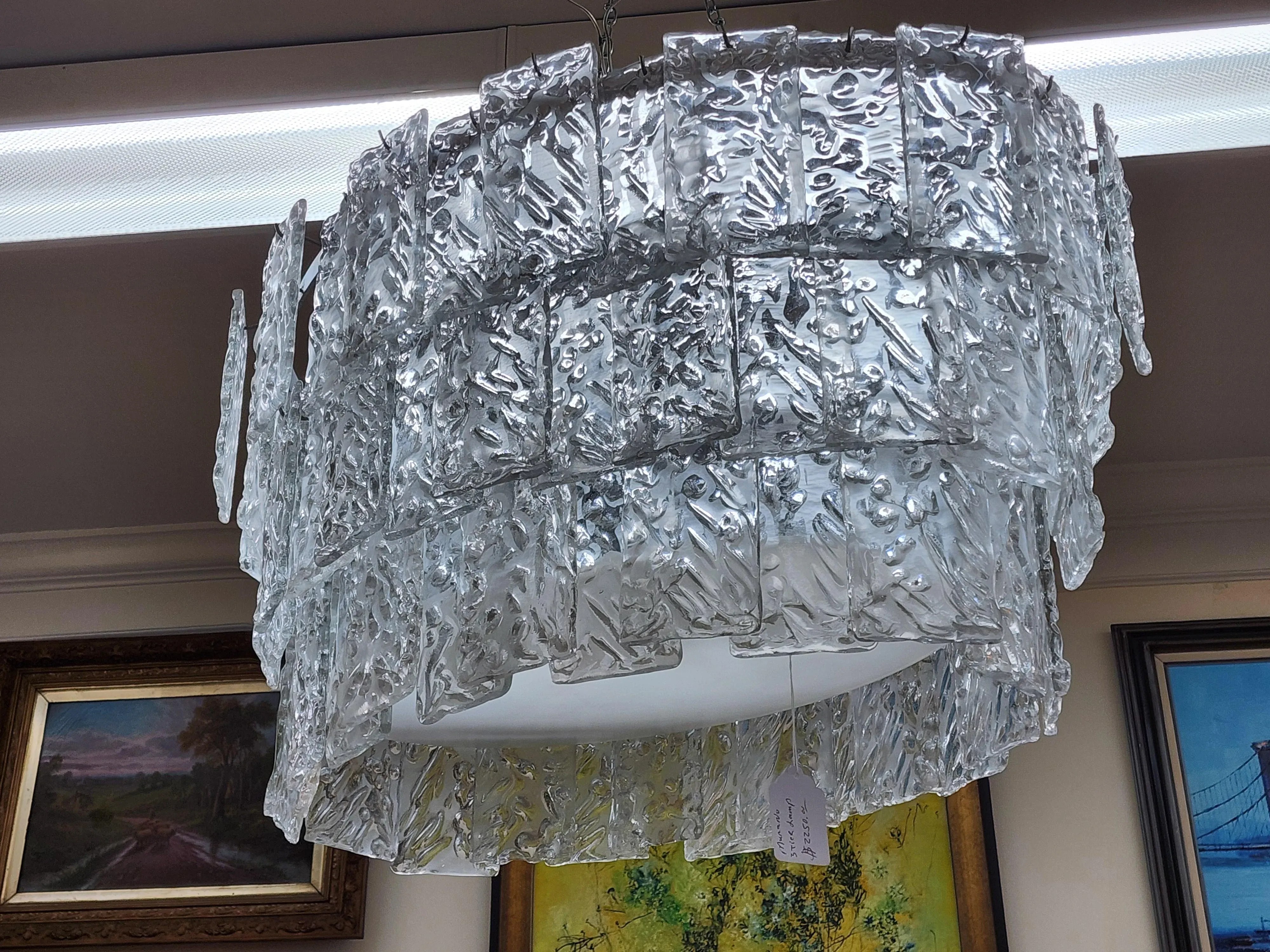 1980s Oval Hammered Strip "Listelli" Chandelier by Simoeng in Mid-Century Modern Style, detail 8