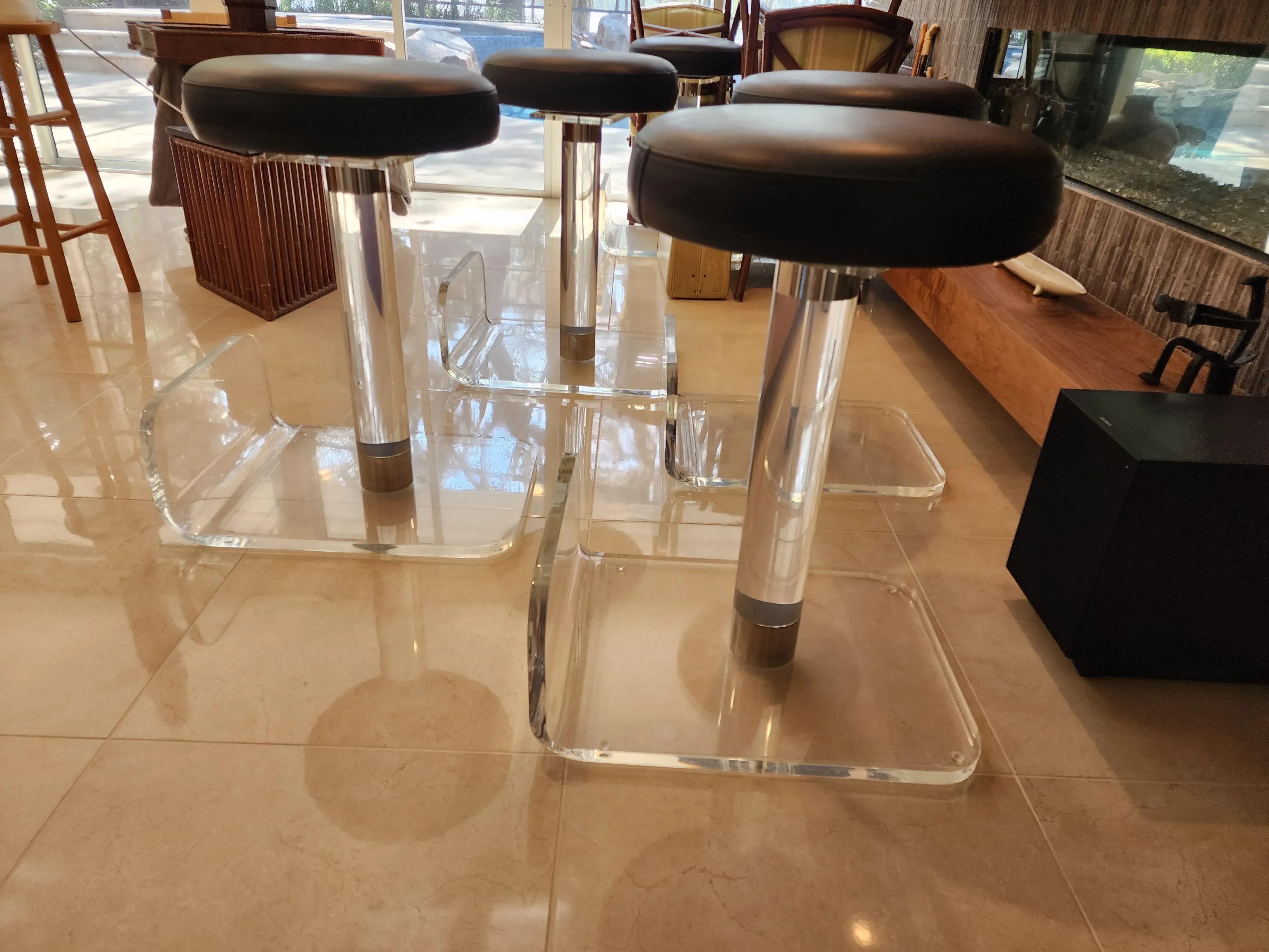 1980s Set of 4 Mid Century Modern Lucite Bar Stools, detail 6