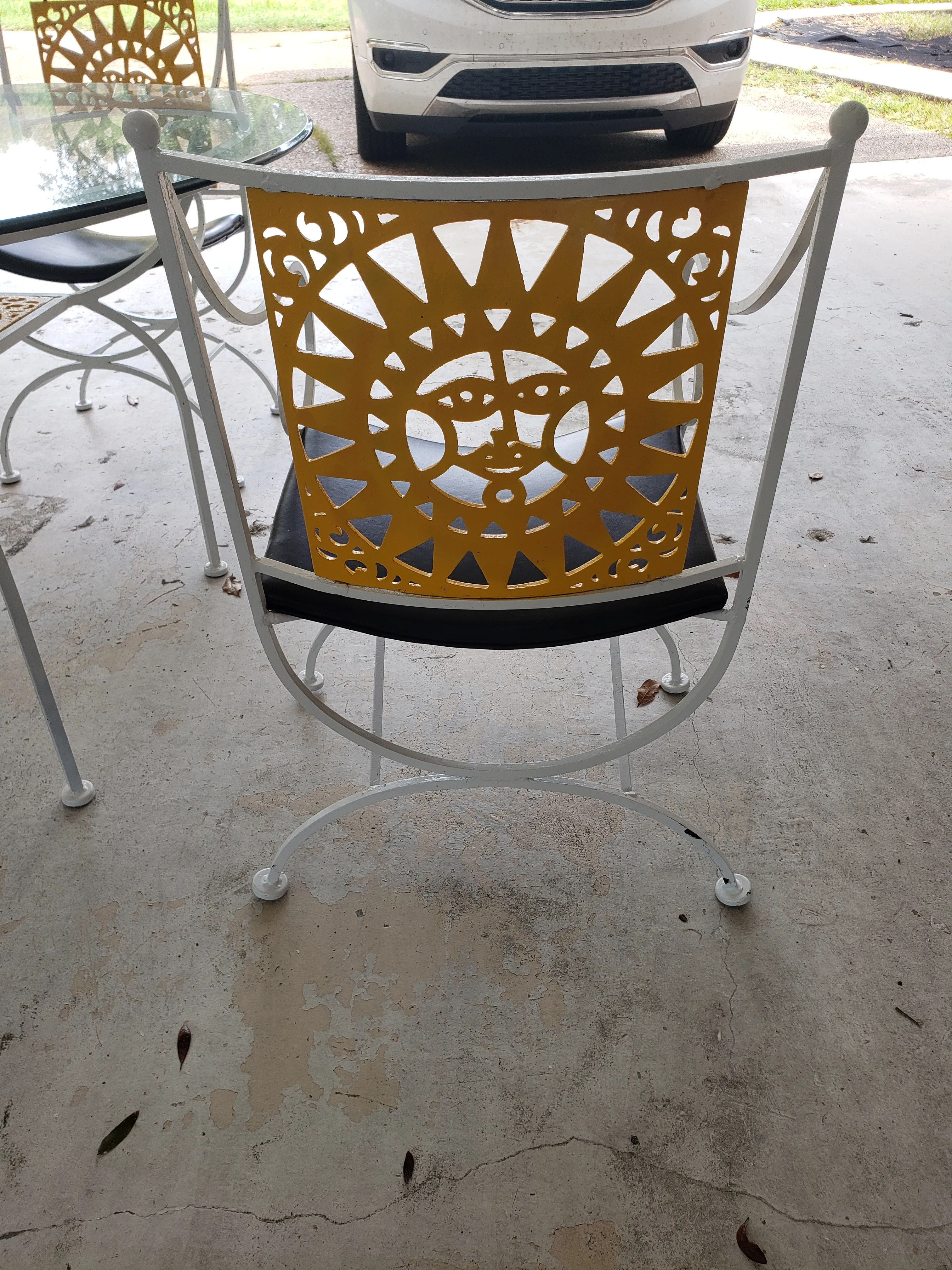 Author Umannoff Cast Iron Patio Set in the Sun Pattern - 5 Pieces, detail 6