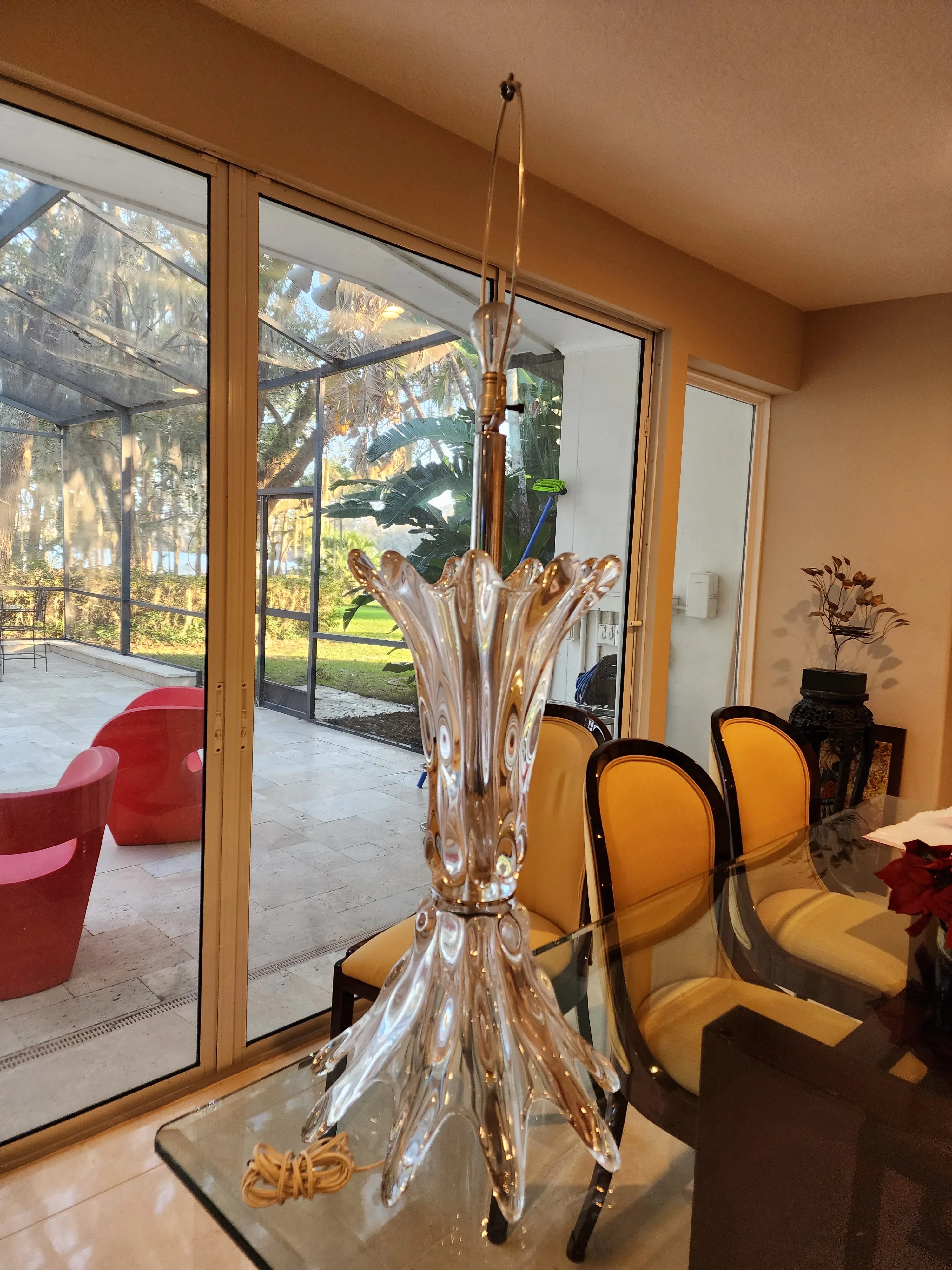 Large 1960s Mid-Century Modern Hand-Blown Murano Style Glass Sculptured Lamp, detail 2