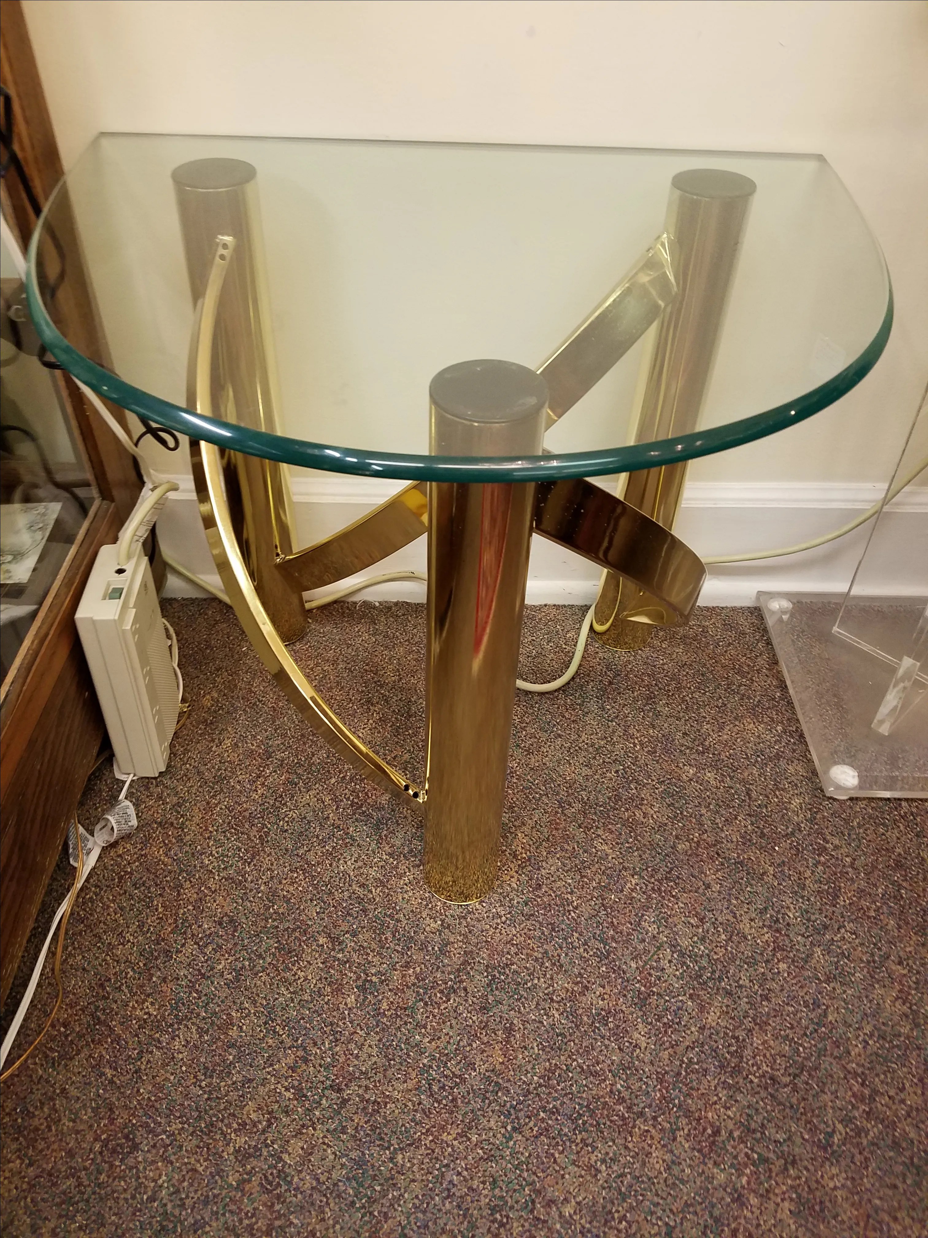 Mid-Century Glass Top & Brass Twisted Base Table, detail 2