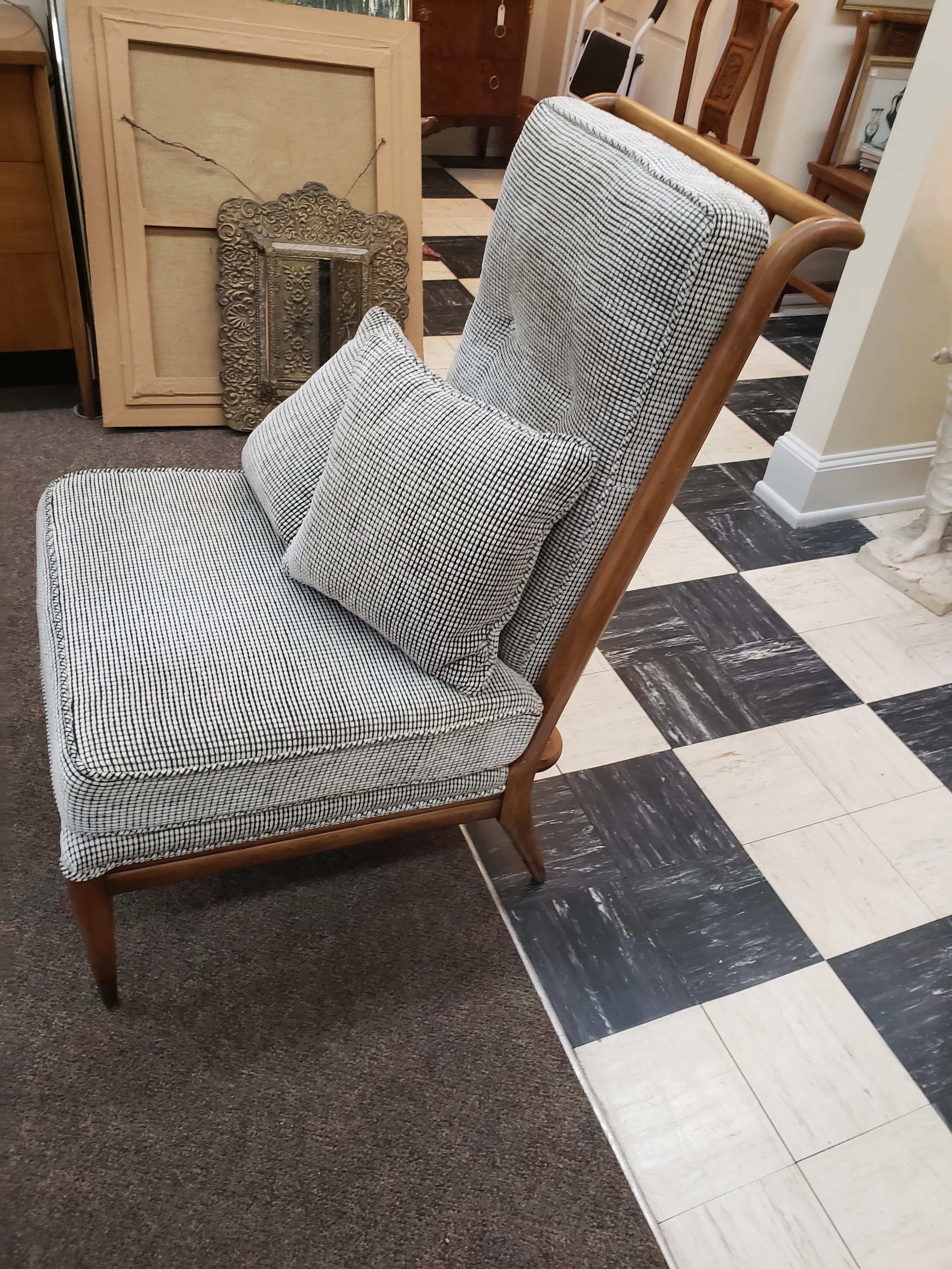 Mid Century John Stuart Slipper Chair, detail 2