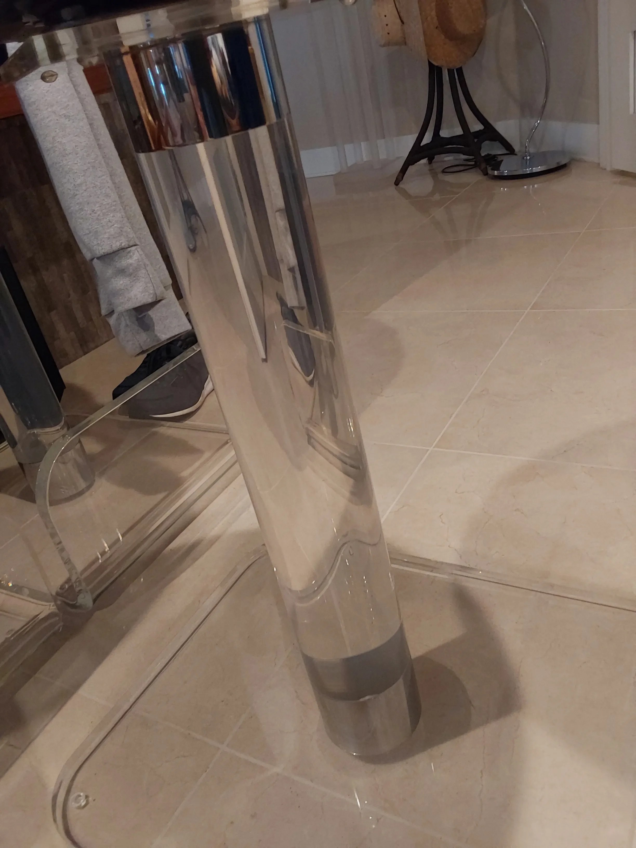 Mid-Century Modern Lucite Spinning Seat With Foot Rest, detail 6