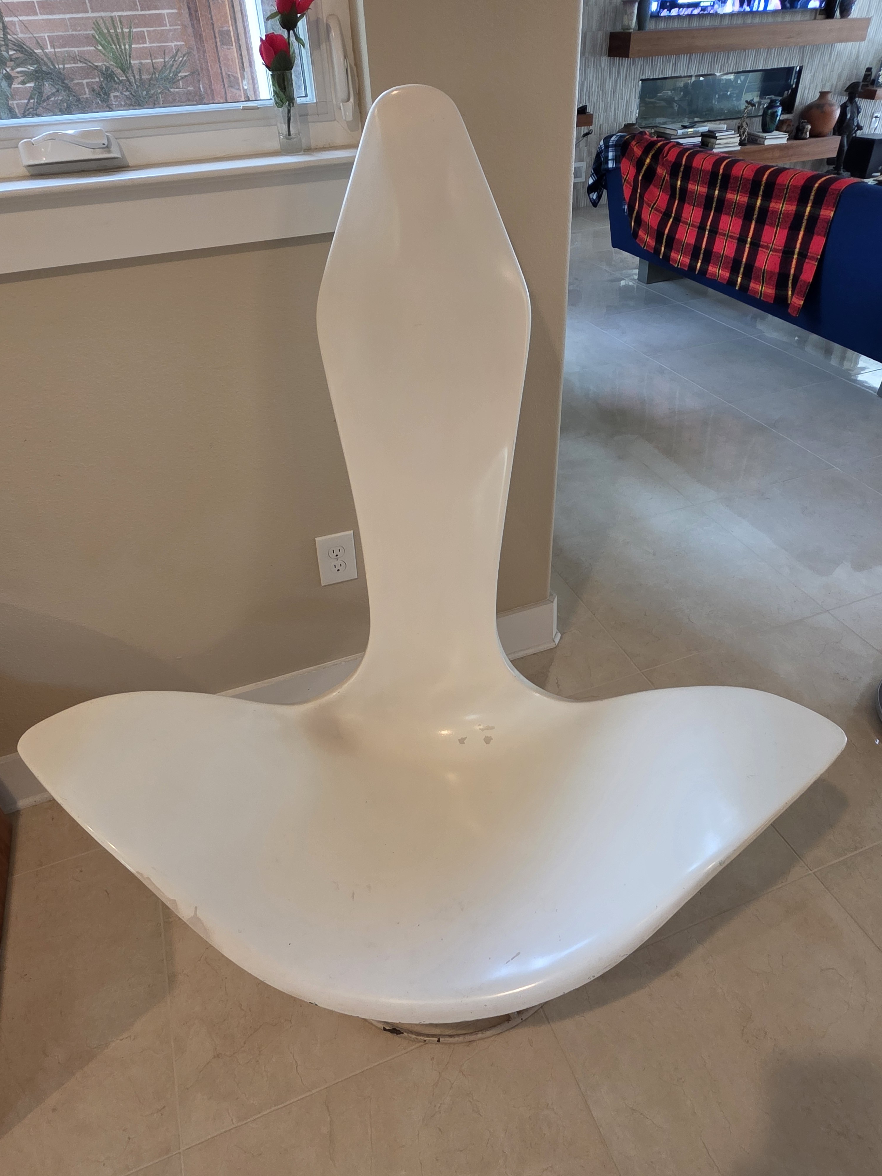 Midcentury White Tulip Chair Attributed to Erwin & Estelle Laverne, detail 3