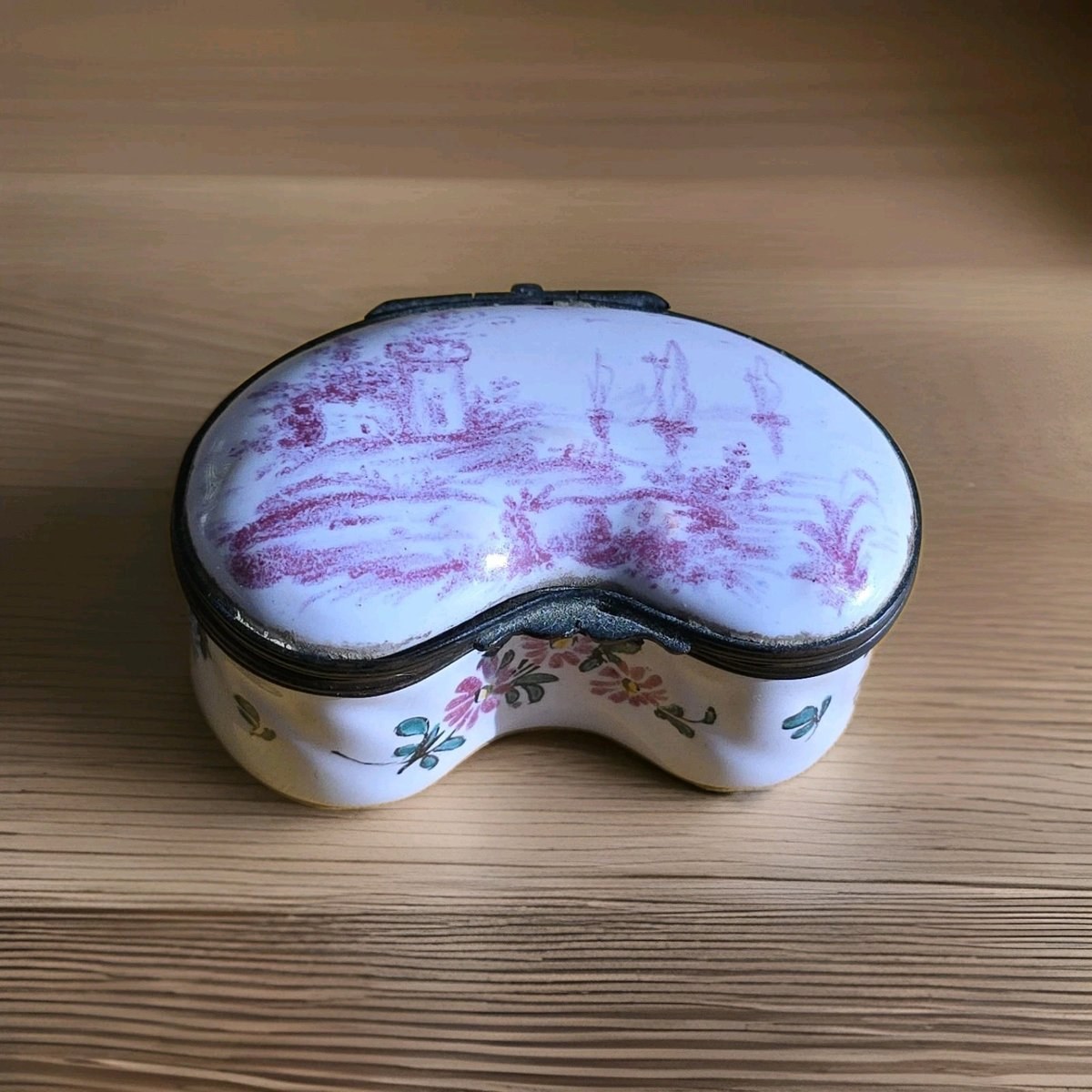 19th c Beautiful Faience Unusual  Kidney Shape Snuff Box Signed NB