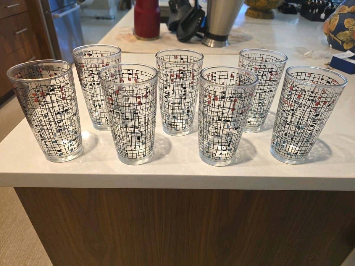 (7) Vintage 1950’s Hazel Atlas Geometric Crosshatch Drinking Glasses Tumblers