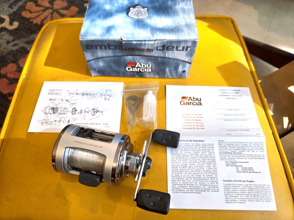 Abu Garcia Ambassadeur 6600EXT Baitcast Reel RH Rare in Box-Vintage