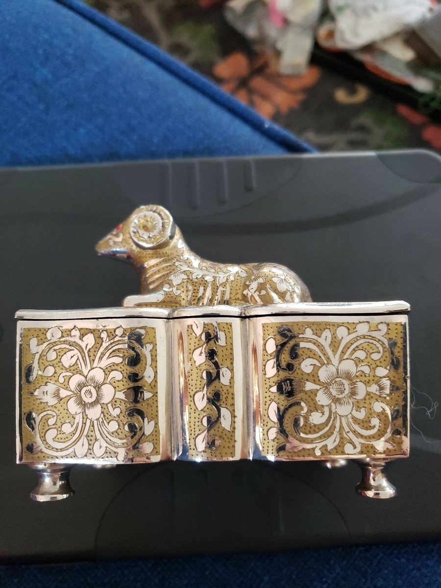 Animal Shape Ram Sankyo Music & Ring Box