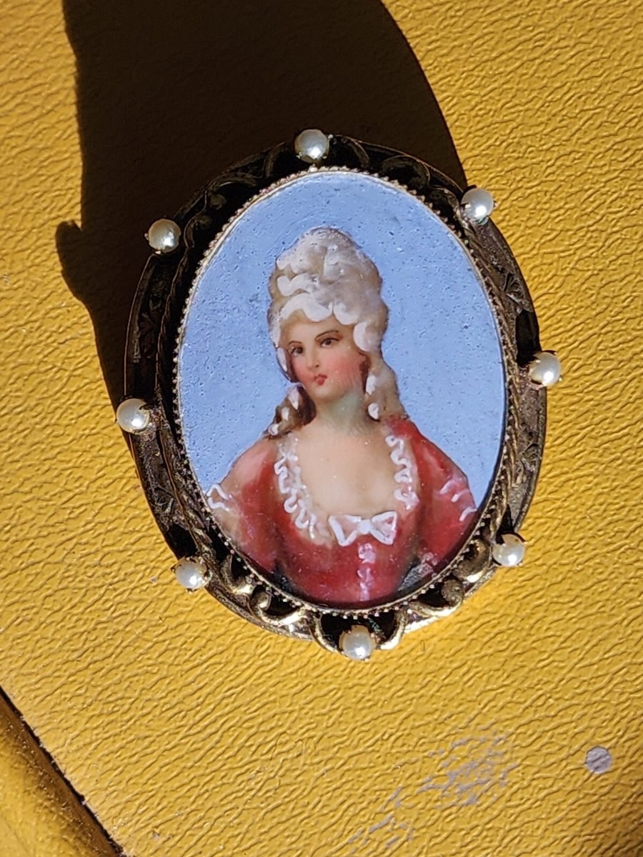 Antique Hand Painted Miniature Brooch/Pendant Seeded Pearls