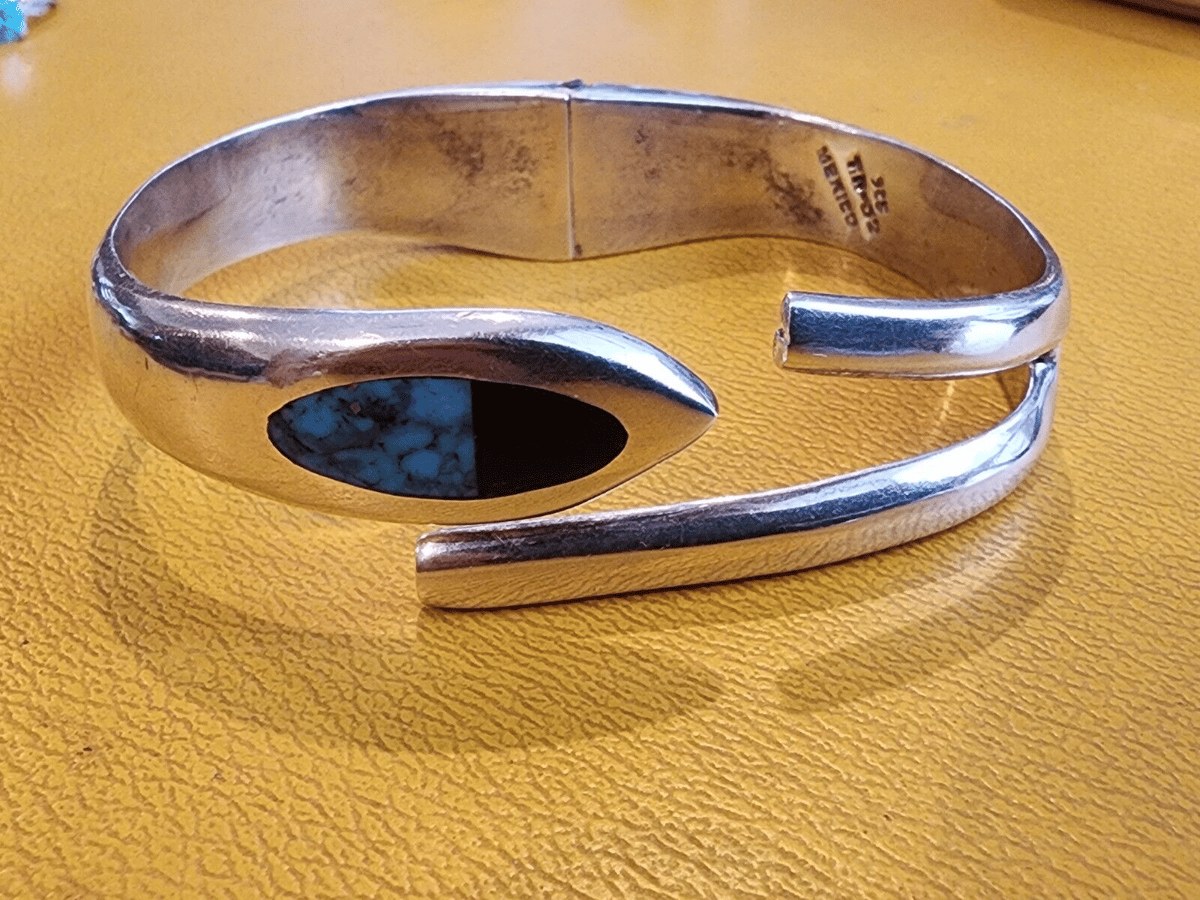 Attractive Mexican Stg. Silver & Turquoise Modernist Hinged Bracelet TN52 Taxco
