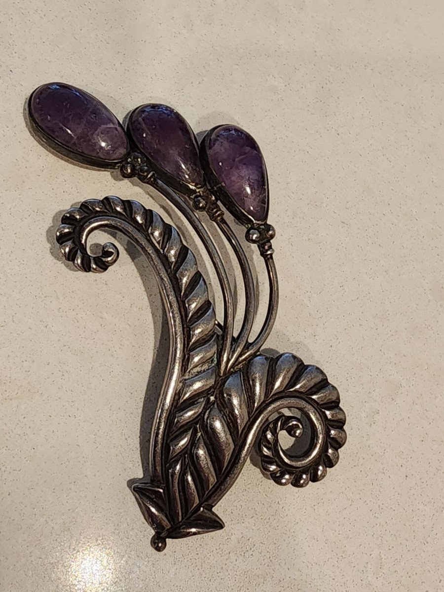Extremely Rare Los Castillo Taxco Mexico Pre-1948 Sterling Pin/Brooch Amethysts