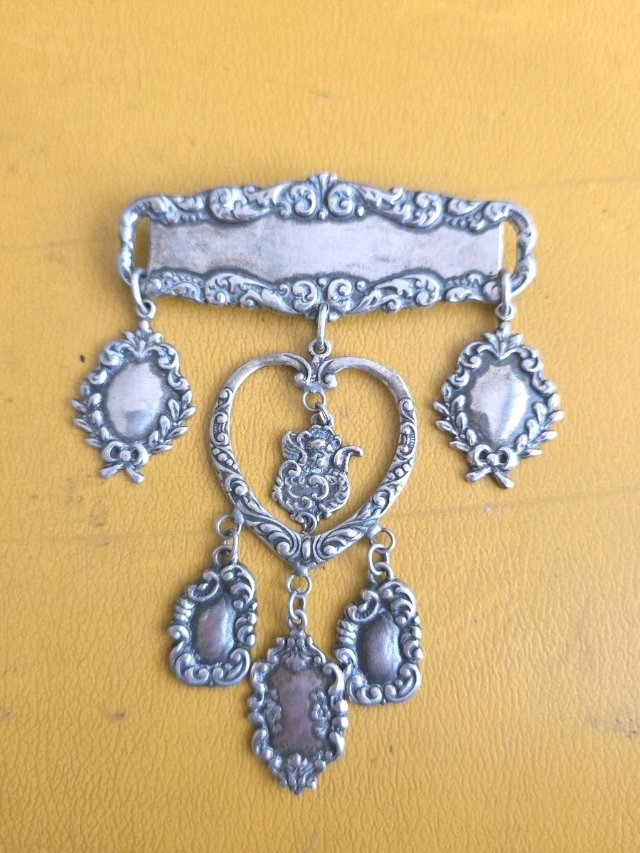 Forée Hunsicker Medalias Sterling Silver Medallion  Brooch Heavy Rare