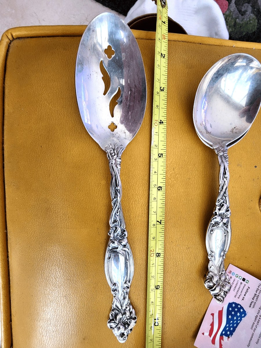Frontenac by International Sterling Silver Pierced Serving Spoon original 8 5/8"