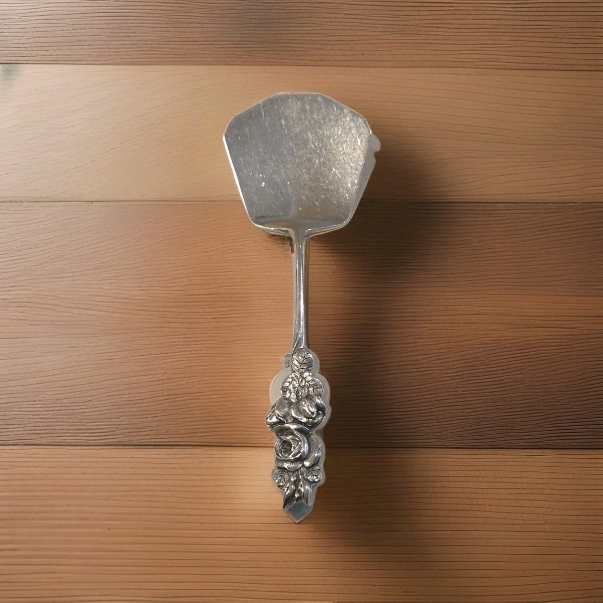 Harlequin by Reed and Barton Sterling Silver Petit Four Server 5 1/4" 