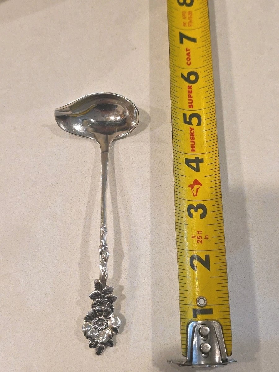 Harlequin by Reed and Barton Sterling Silver Sauce Ladle with Spout 5 1/4"