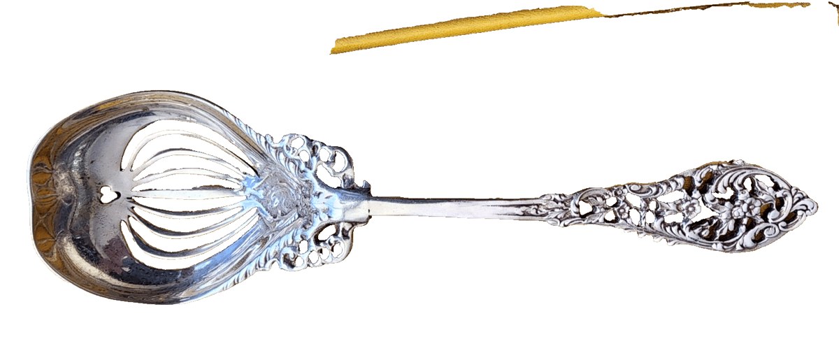 Heavy Sterling Silver Elegant Slotted Serving Spoon Excellent Condition