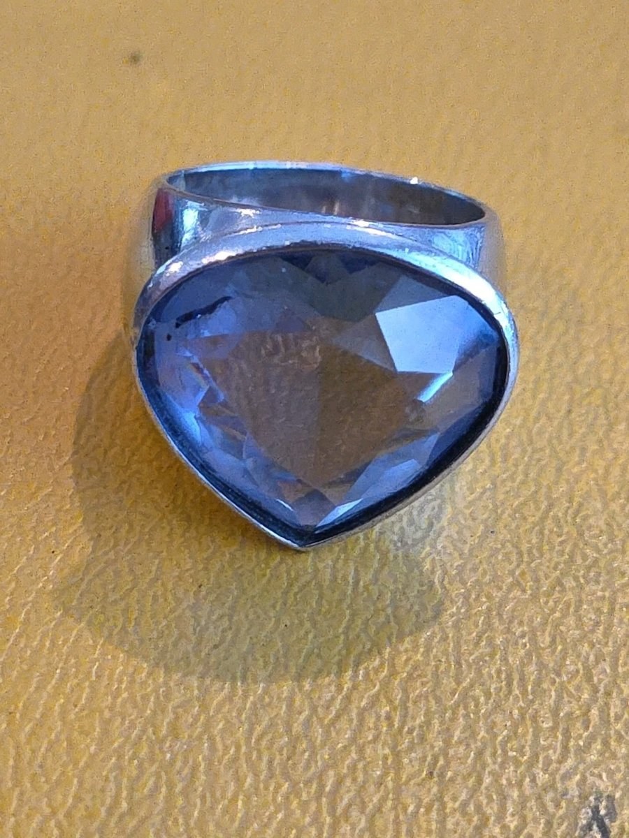 HUGE VINTAGE SWAROVSKI PURPLE LILAC PERIWINKLE WIDE RING 925 STERLING HALLMARKED