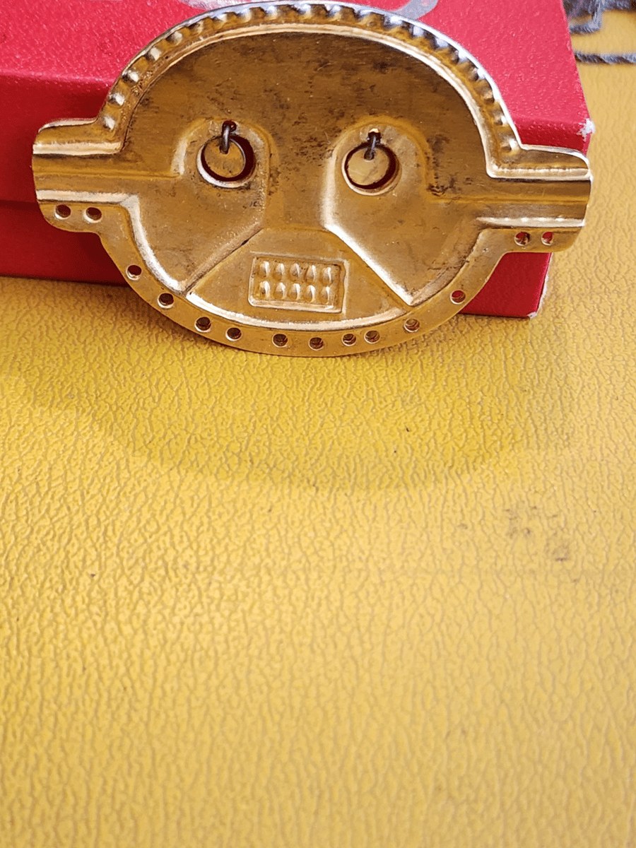 Museum of Modern Art MOMA Brooch Pin Gold Mask Face 1994 Tribal Ethnic Primitive