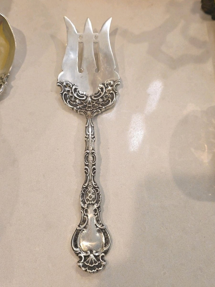 Regent by Durgin Sterling Silver Salad Serving Fork Pierced 9 1/2"