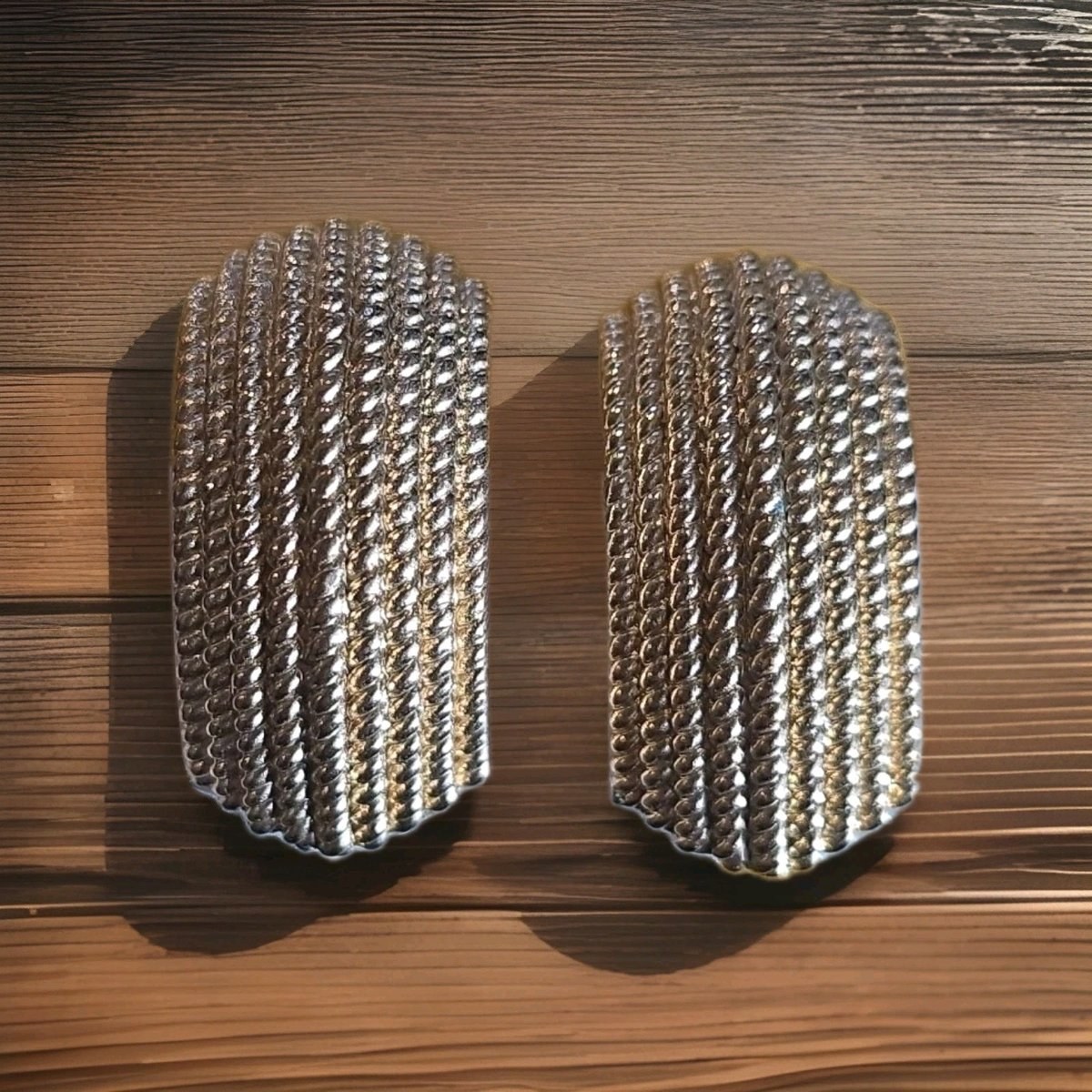  Somerset Mesh Hoops Clipon Earrings  Gift Love