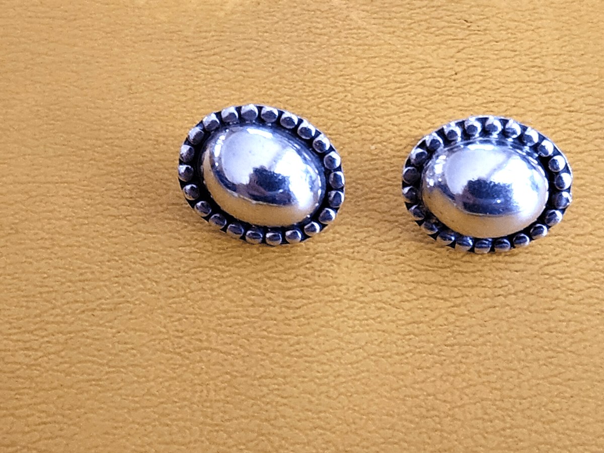 Vintage 925 Sterling Silver Pierce Earrings Mexico