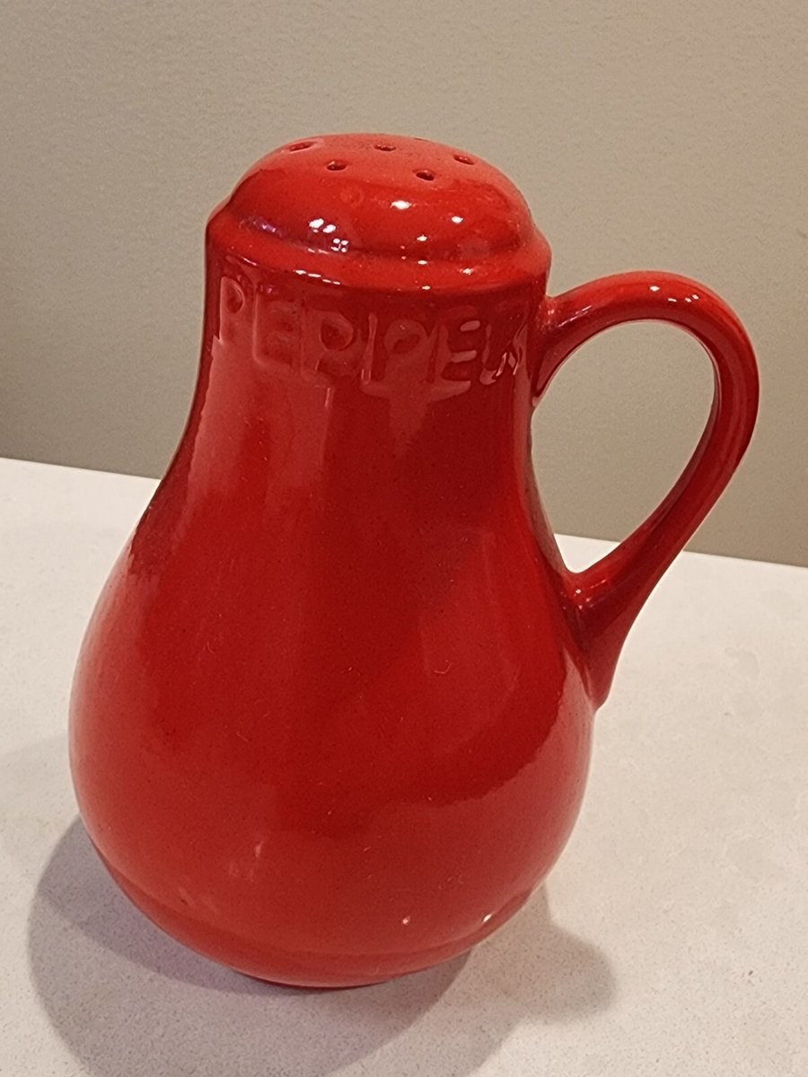 Vintage Chinese Red Hall China Pepper Shaker