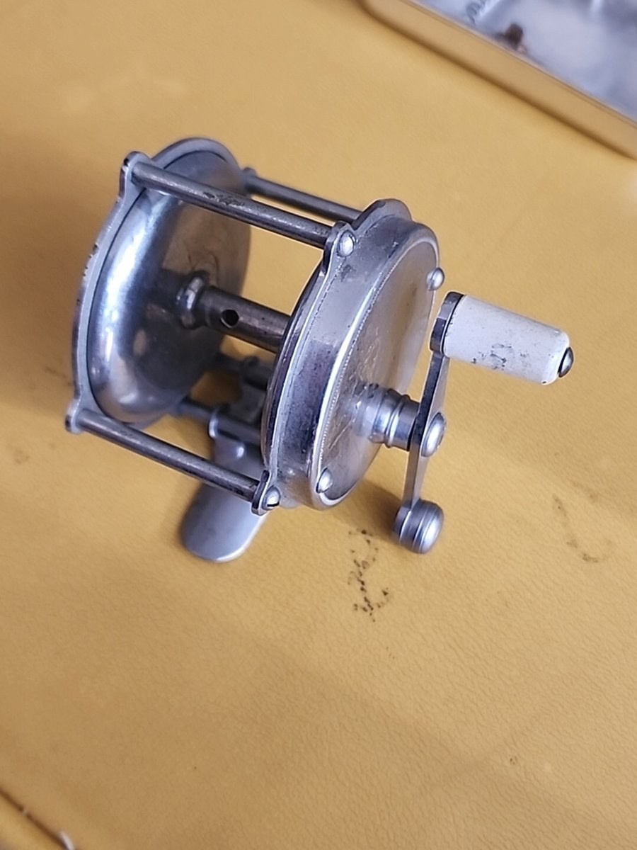 Vintage  fishing reel ATLAS Portage 80 Great Condition 