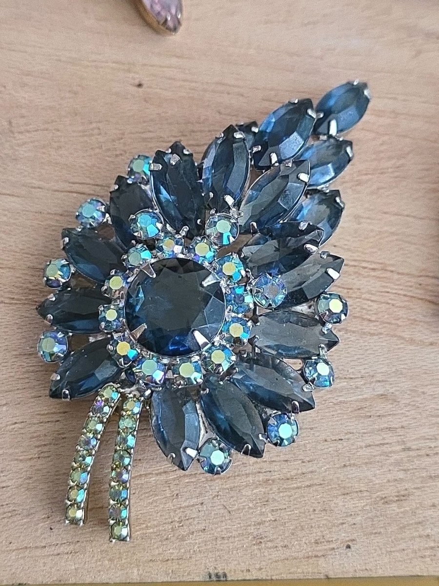 Vintage Juliana Blue Margarita Rhinestone Silver Tone Large Brooch Pin