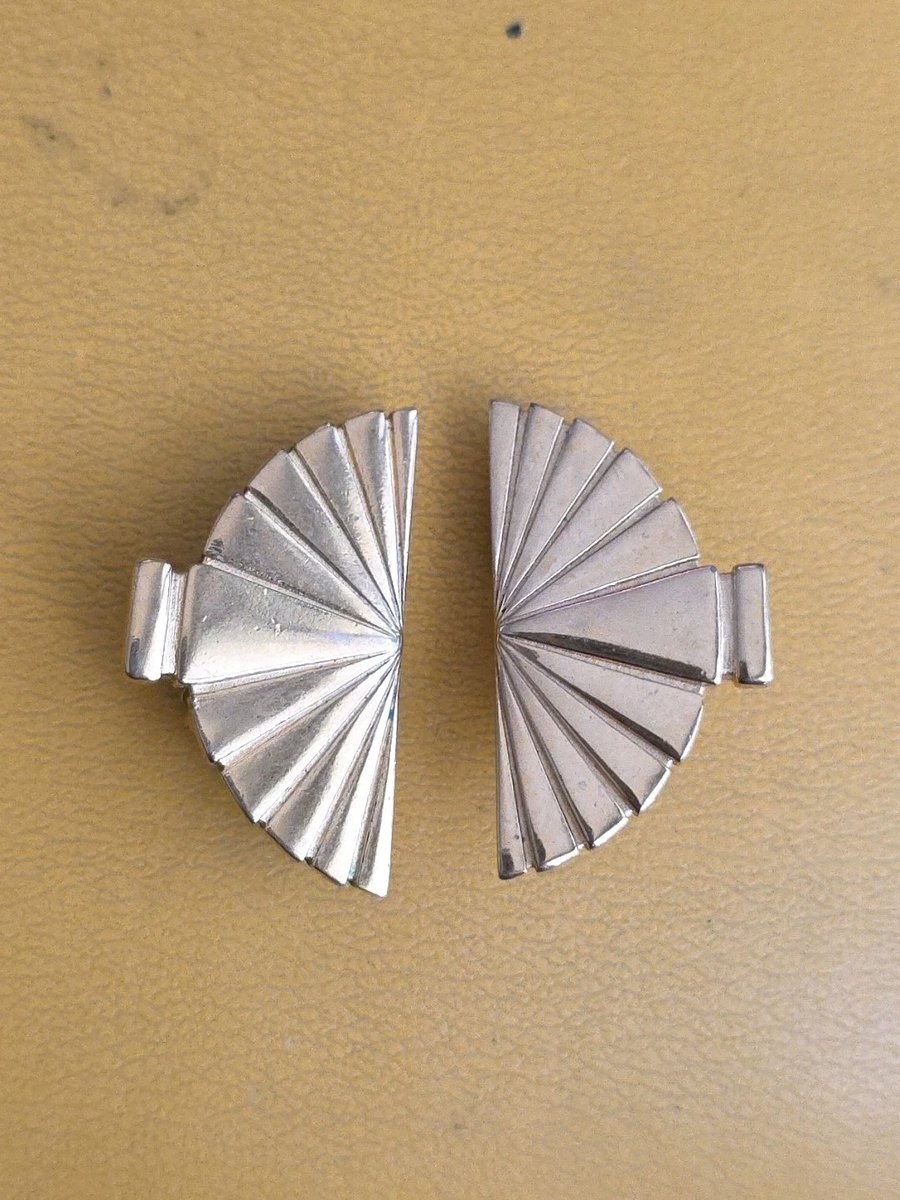 Vintage KARL LAGERFELD Iconic Gold Fan EARRINGS Clip-On Style 