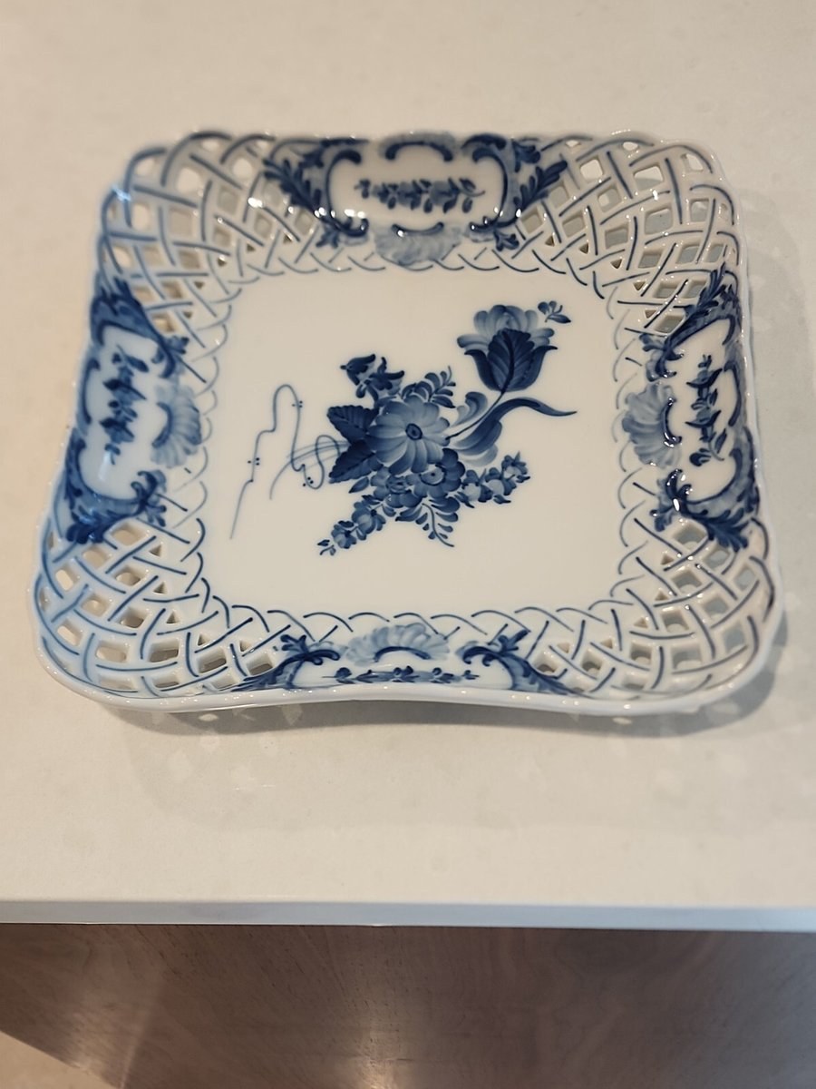 Vintage Royal Copenhagen Blue Flowers Reticulated 9" Serving Dish