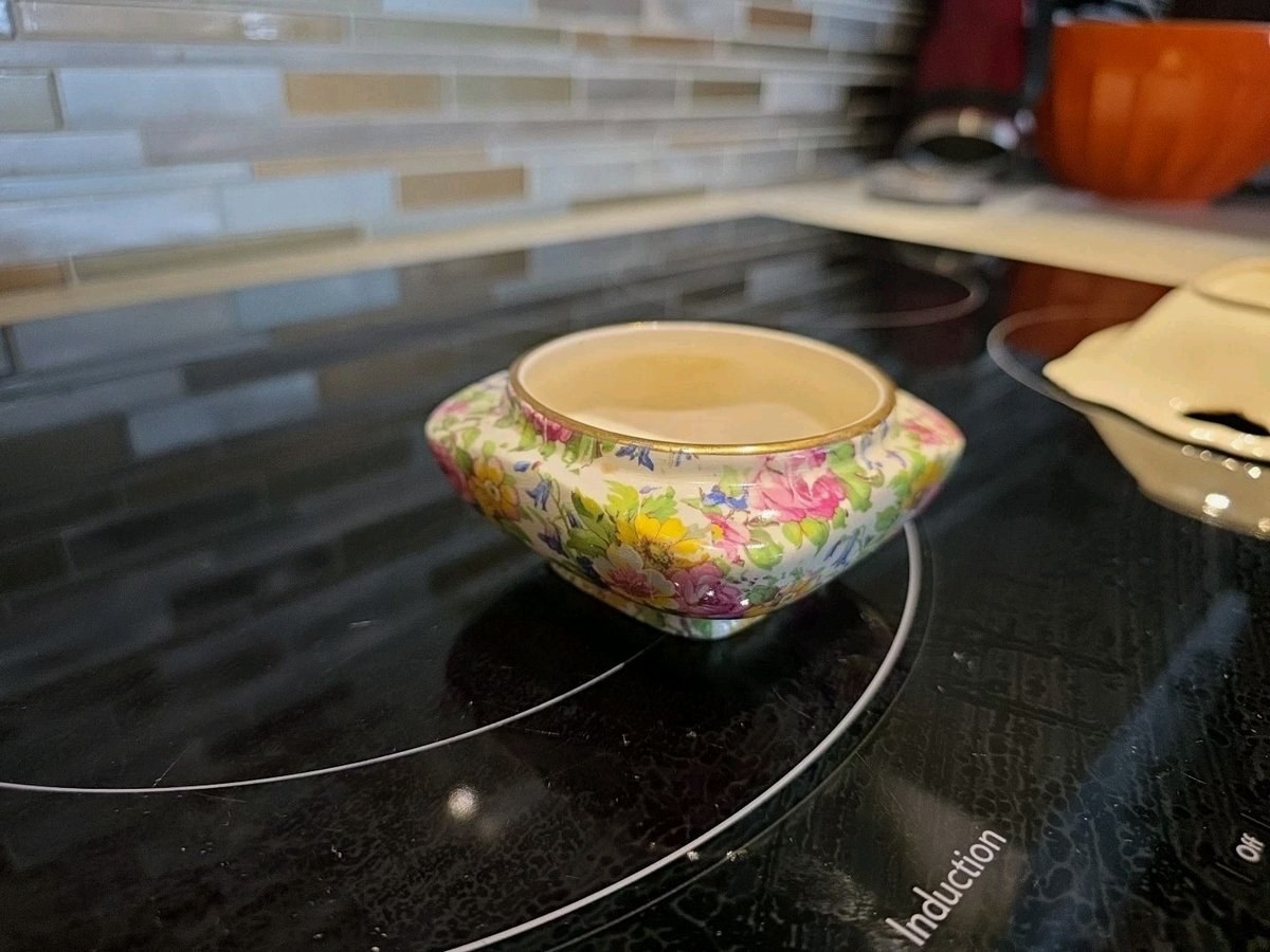 Vintage Royal Winton Grimwades "Summertime" Chintz Small Square Bowl
