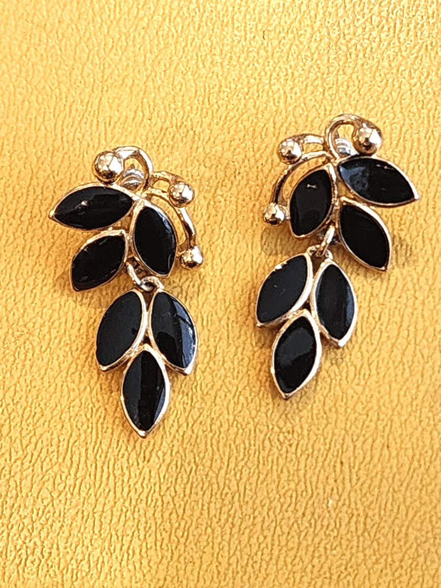 Vintage TRIFARI Black Enamel Gold Tone Pierced Earrings Black & Gold