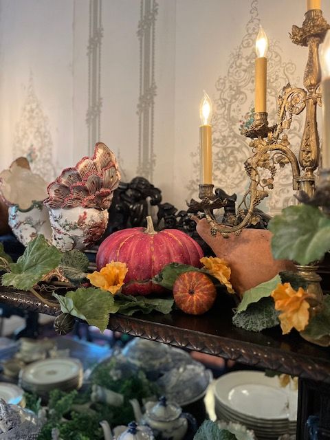 An autumn table arrangement