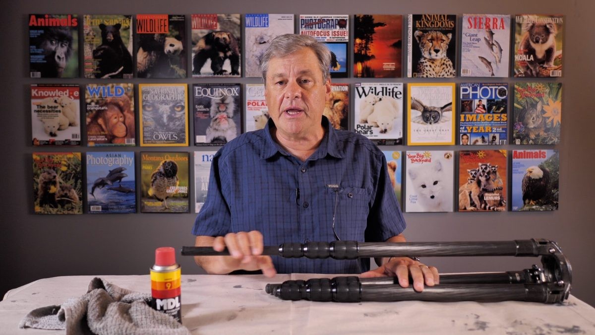 How to clean your tripod legs